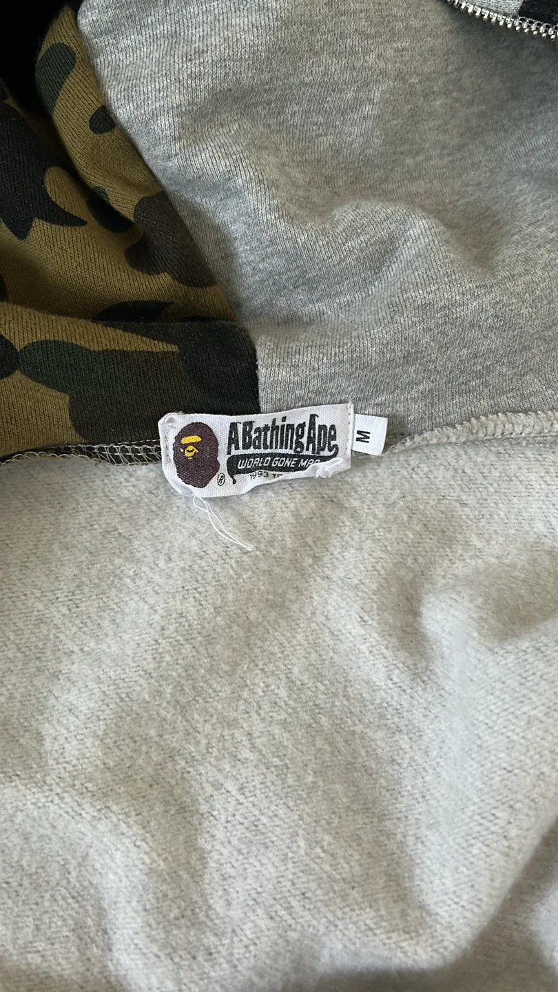 BAPE Grey Shark Full Zip Hoodie - Size M image indicator(3)