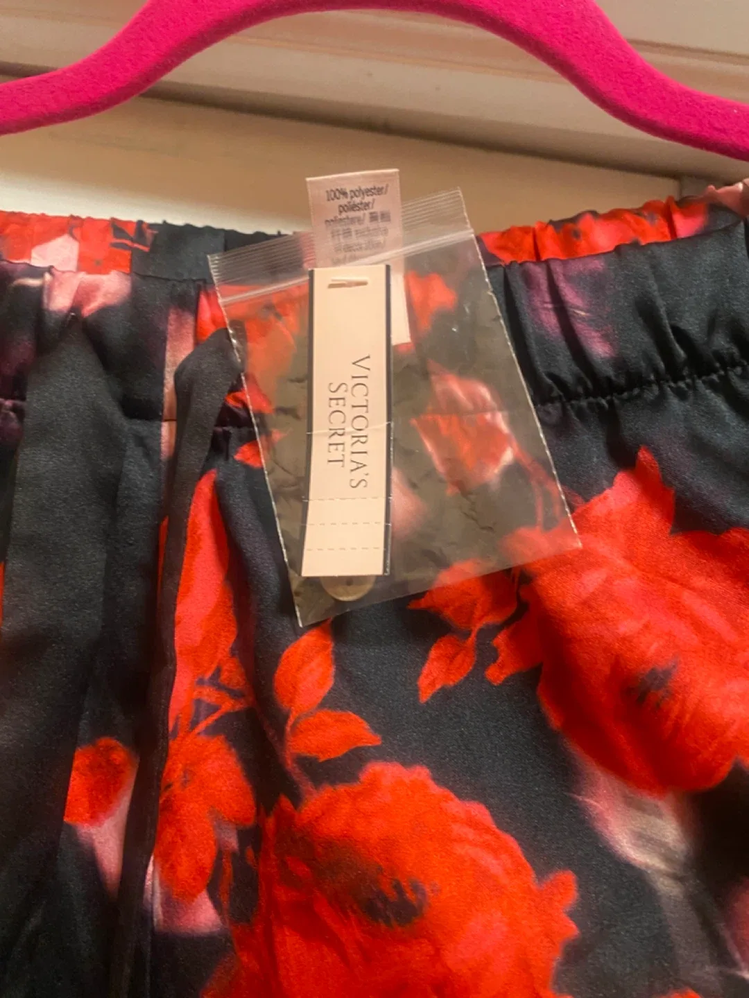 Victoria's Secret Floral Pajama Pants Size S image indicator(5)