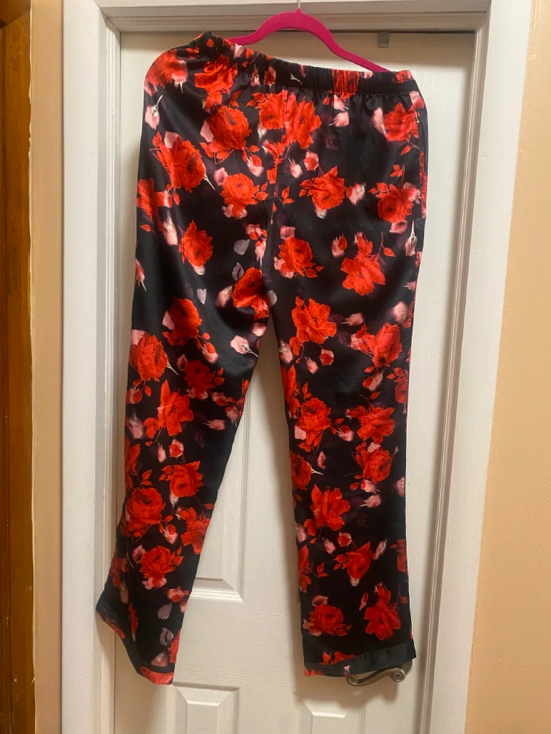Victoria's Secret Floral Pajama Pants Size S image indicator(3)