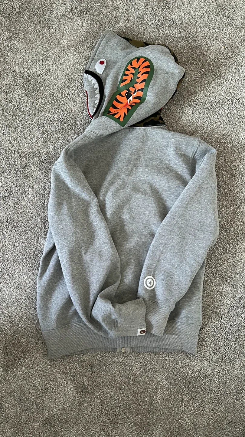 BAPE Hoodie(s) *CHECK DESCRIPTION image indicator(3)