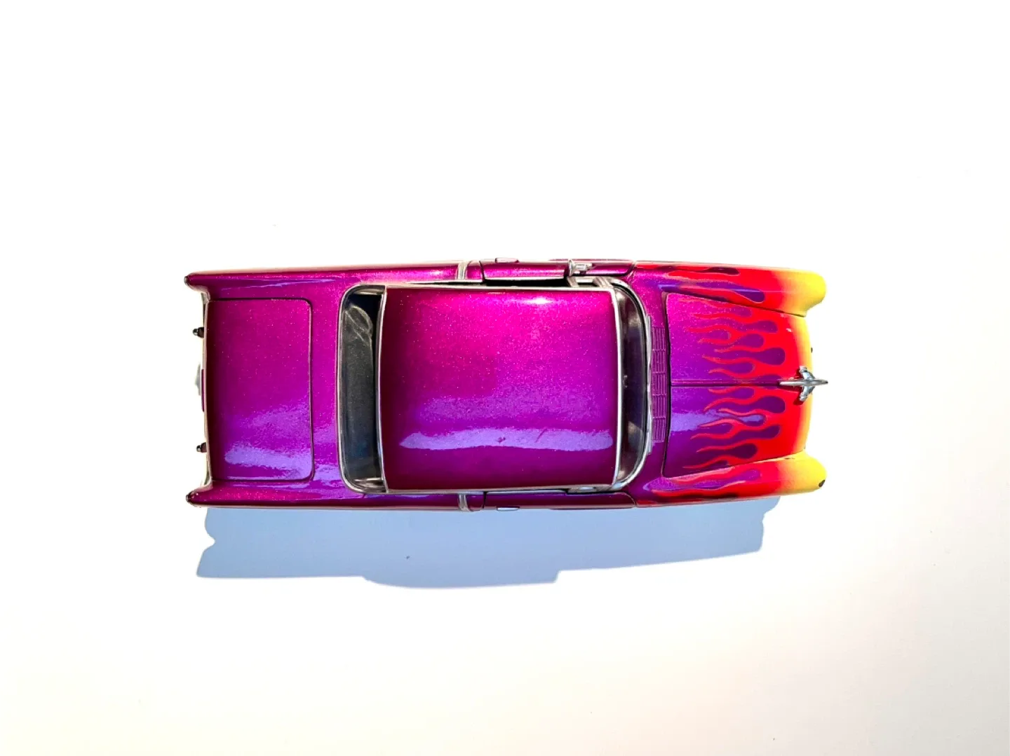 Vintage Chevrolet Bel Air 1955 Street Rod Diecast Model Car 🎁 image indicator(8)