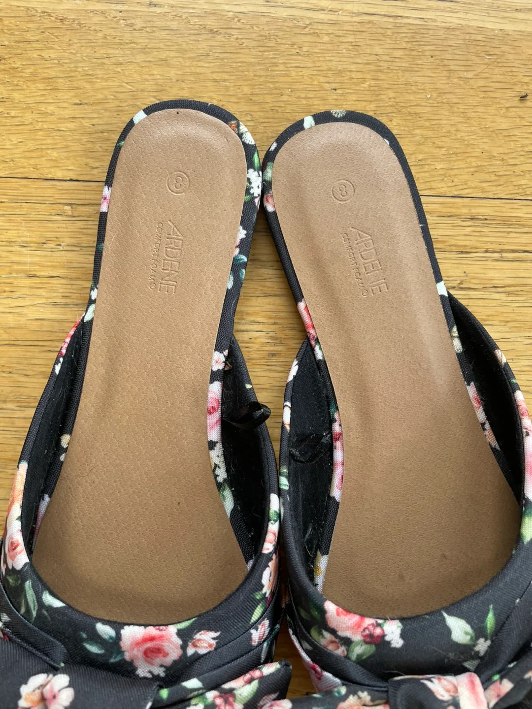 Floral Flats image indicator(2)