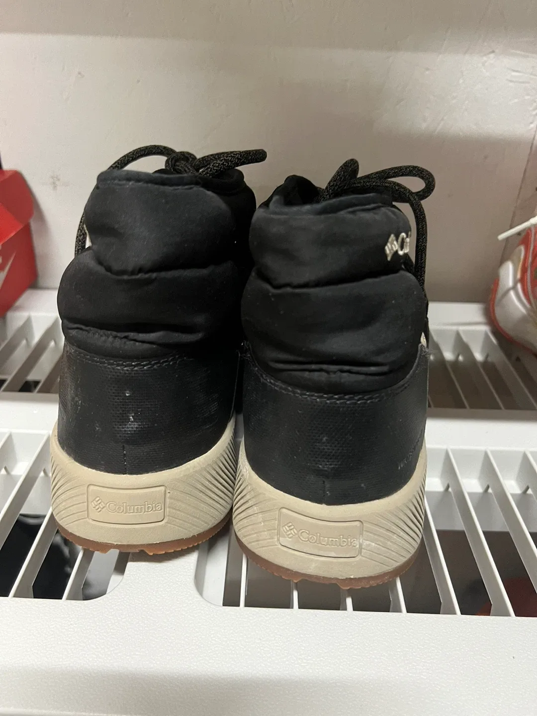 Columbia Waterproof Winter Boots image indicator(3)