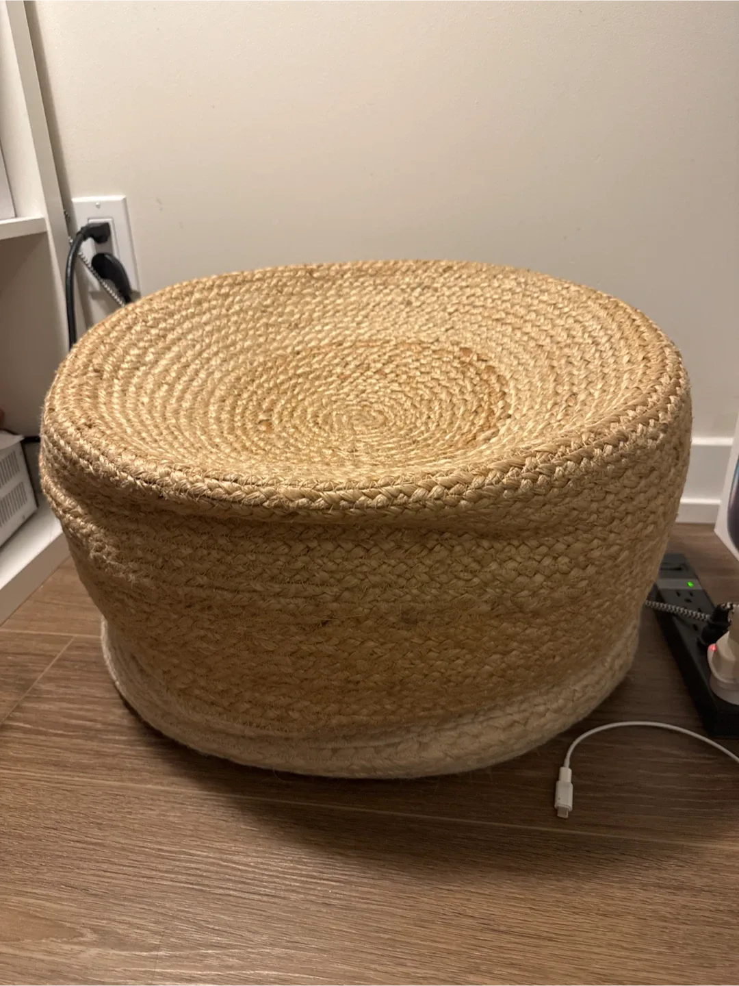 Round Jute Pouf Ottoman thumbnail