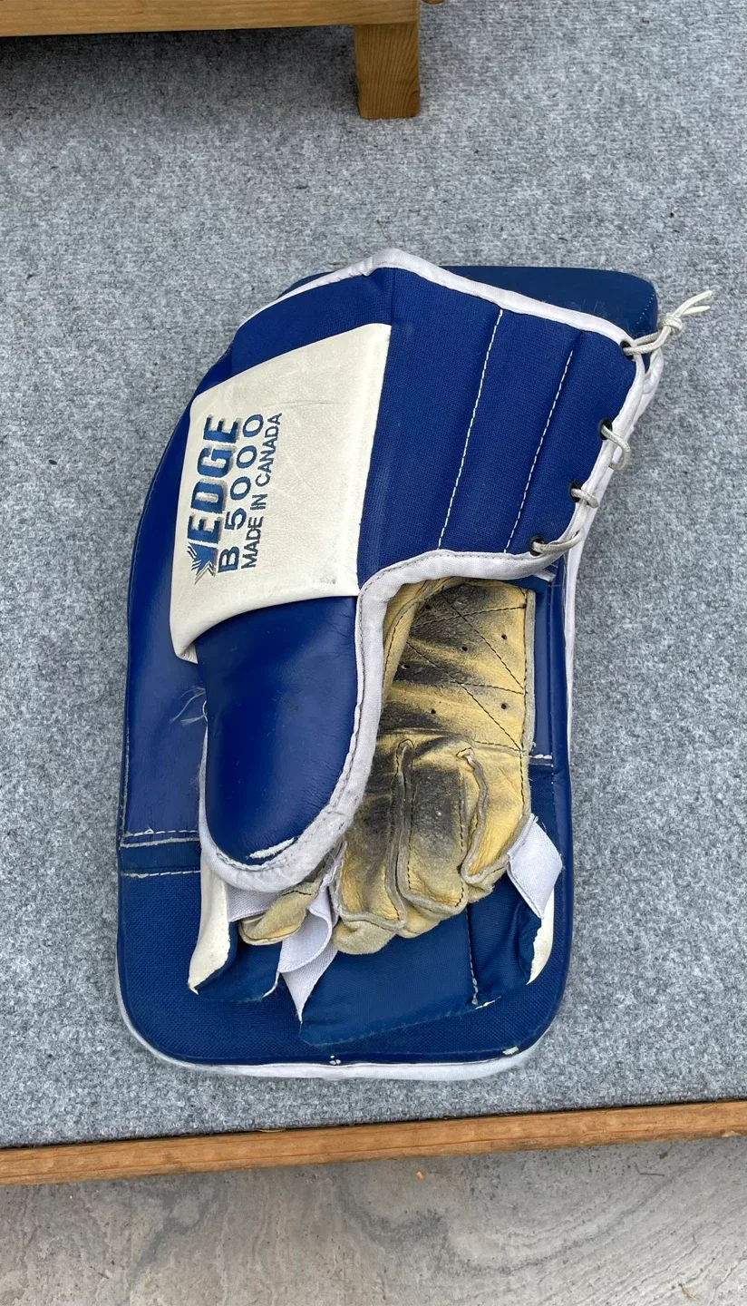 Eddy Illusion Hockey Goalie Glove & Blocker image indicator(6)