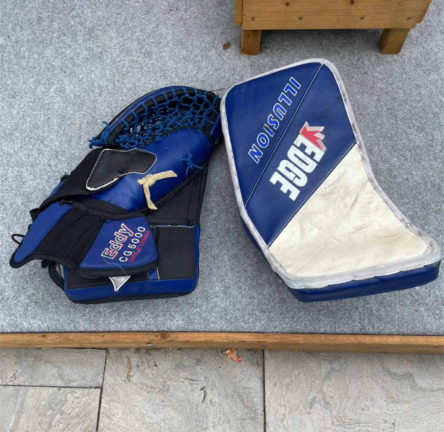 Eddy Illusion Hockey Goalie Glove & Blocker thumbnail