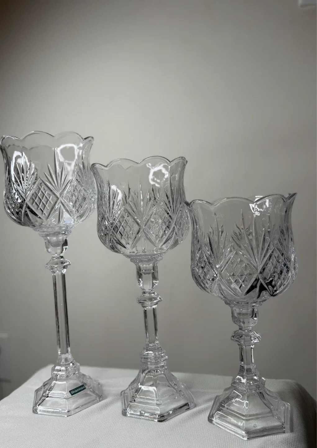 Set of 3 Vintage-Style Cut Crystal Pedestal Bowls / Candy Dishes image indicator(2)