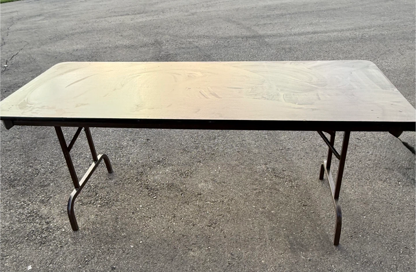 Table with folding metal legs. I have 6 of them. - photo 3
