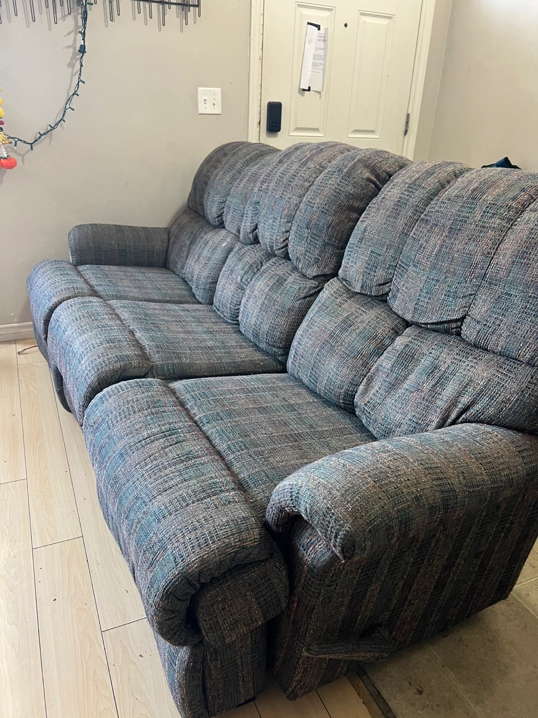Comfortable 3-Seater reclining Sofa - photo 2