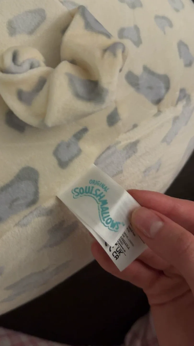 Squishmallows BNWT Rosie The Cow Plush 14” image indicator(7)