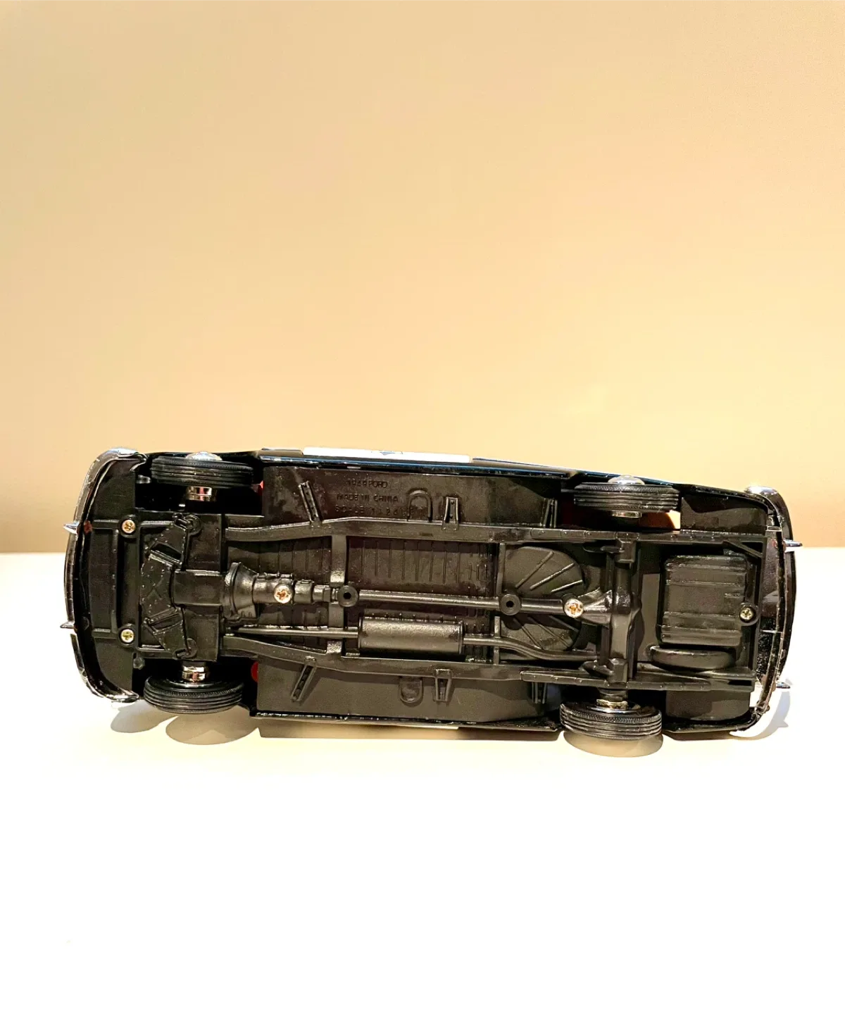 Diecast Car: Vintage 1949 Ford Coupe Highway Patrol 🎁 image indicator(10)