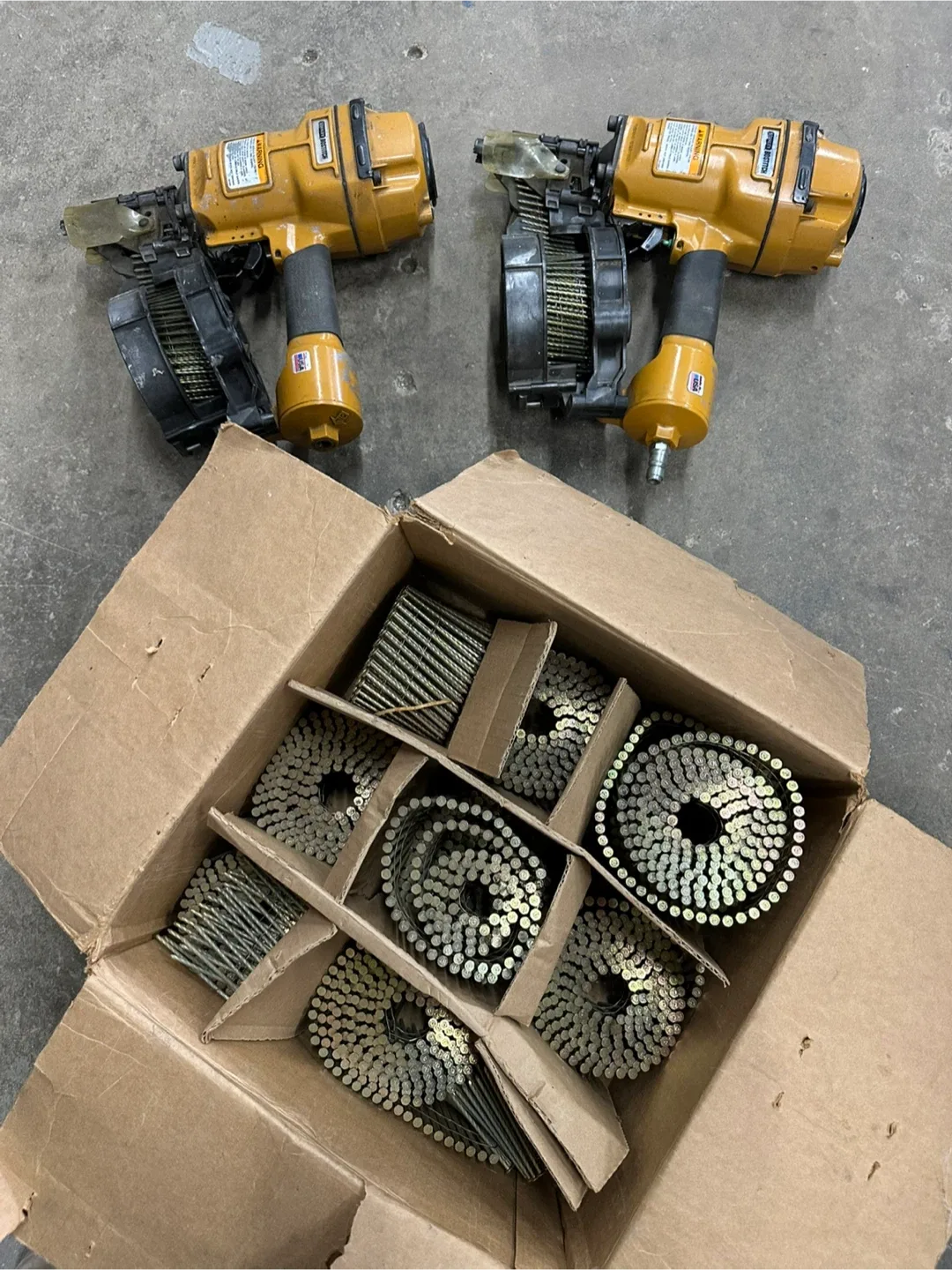 Warehouse moving sale thumbnail