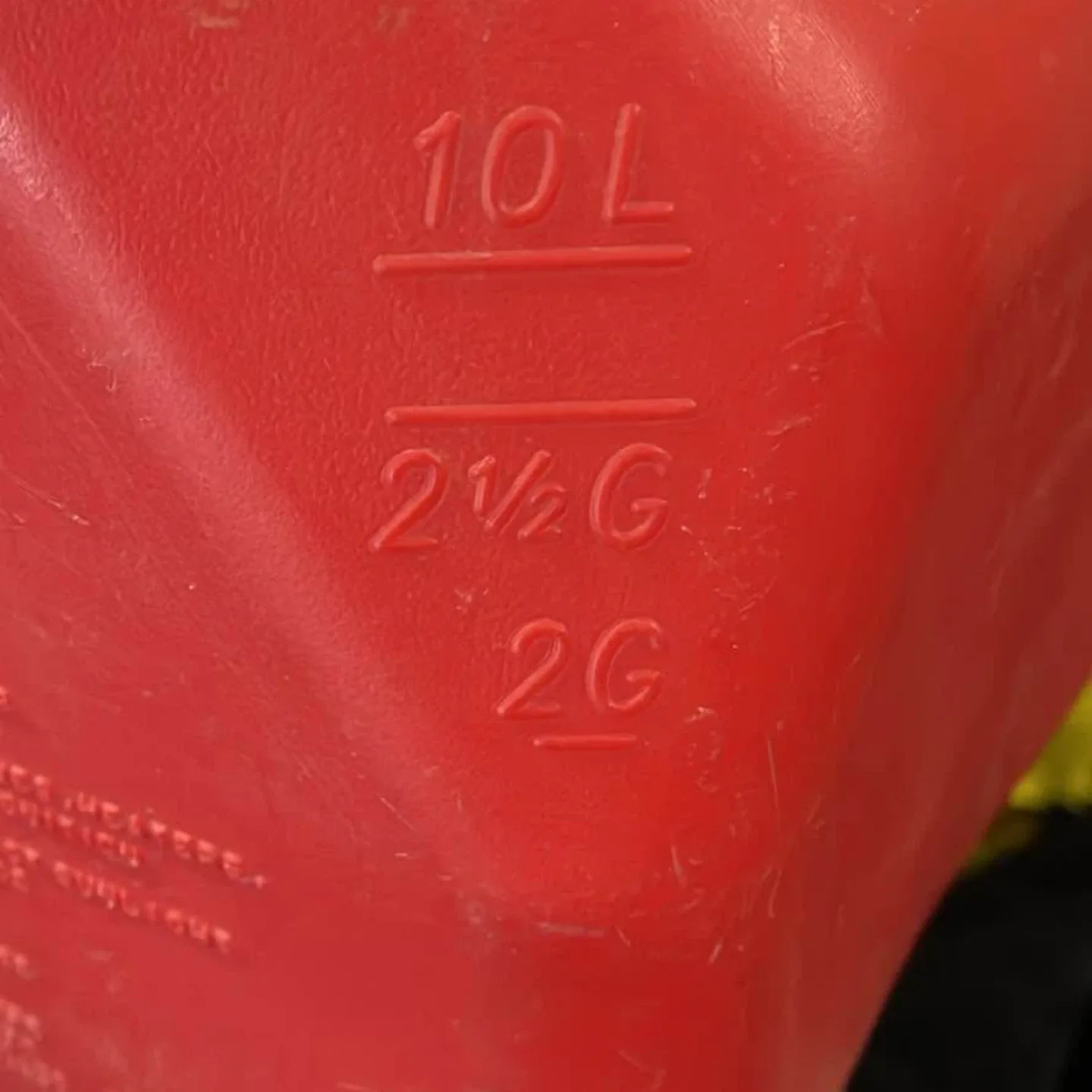 Red Gasoline Can - 10L thumbnail