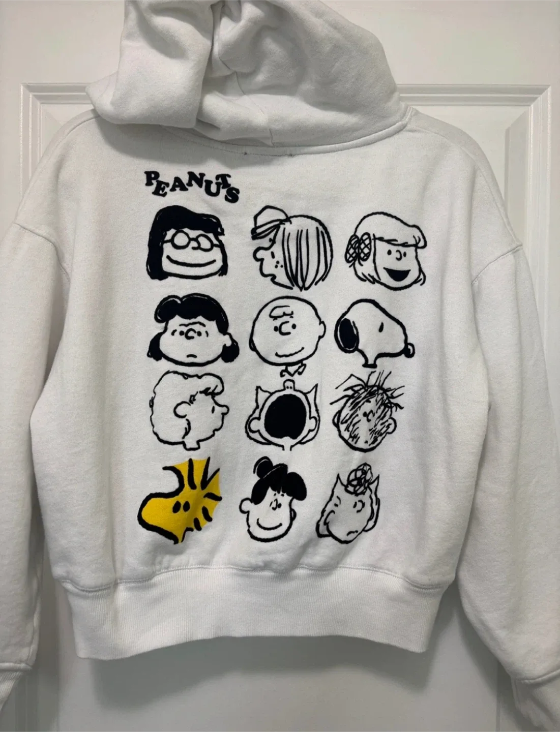 Peanuts white hoodie-medium image indicator(2)