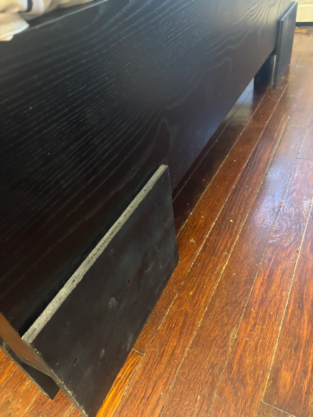 Set of 4 black wood risers for IKEA Malm bed - photo 2