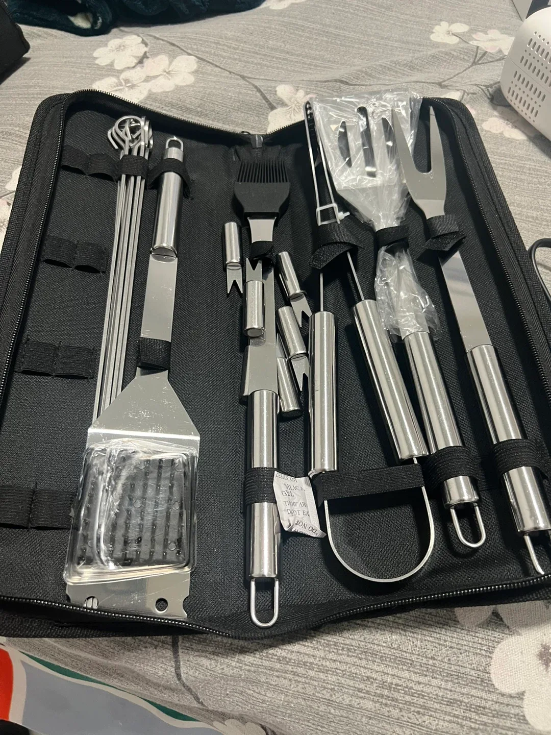 BBQ Grill Tool Set - Brand New thumbnail