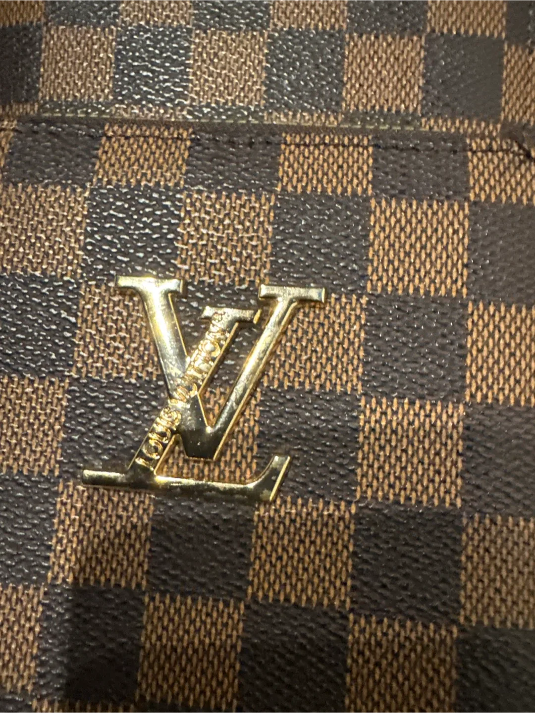 Louis Vuitton Damier Ebene Phone Box TRADES OR OFFER image indicator(3)