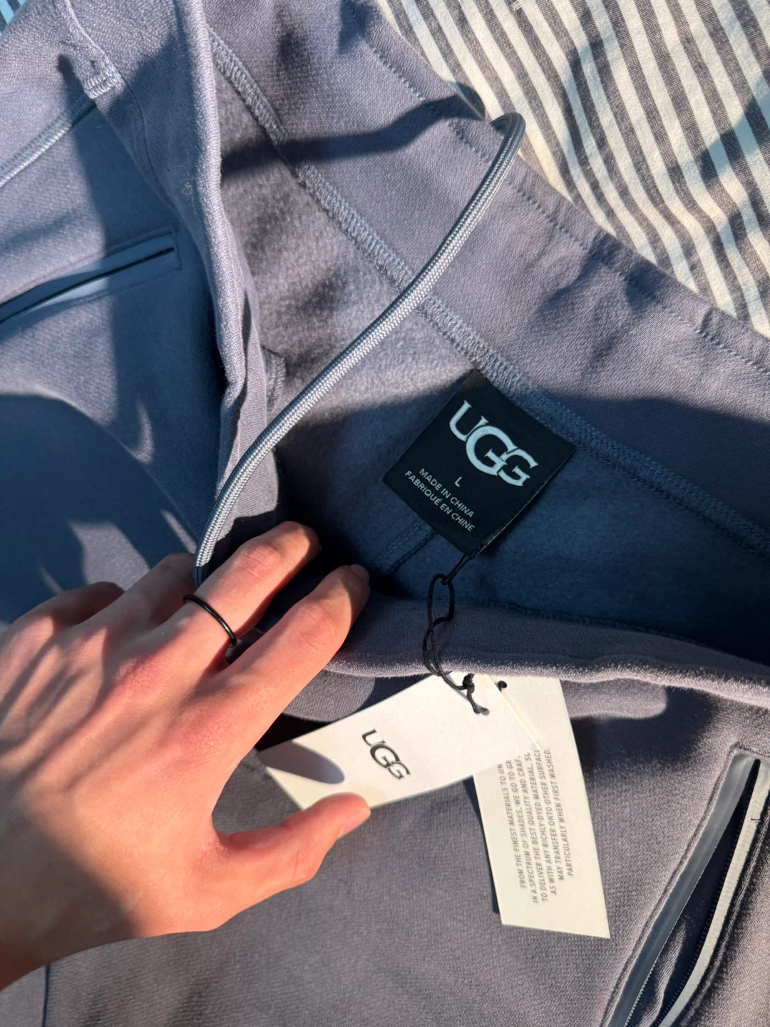 New UGG Hoodie & Sweatpants Set - Size L - photo 3