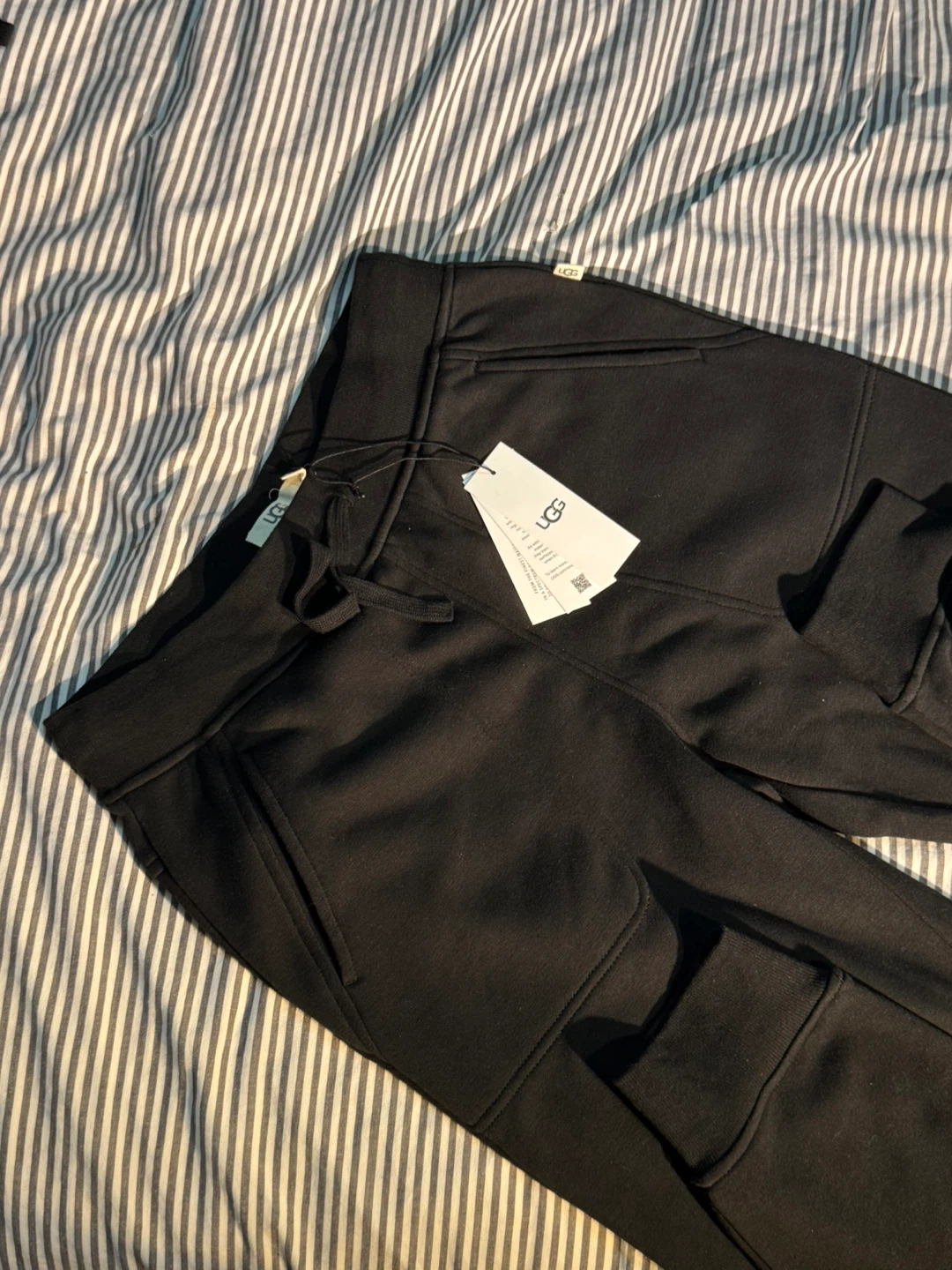 New UGG Black Fleece Jogger Pants S Size