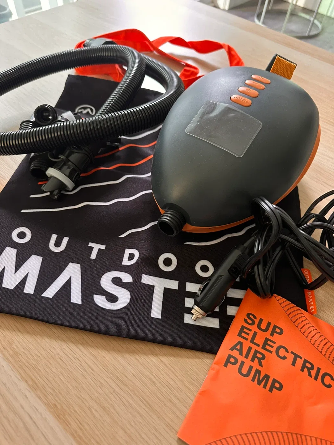 Outdoor Master Dolphin Electric Air Pump image indicator(2)