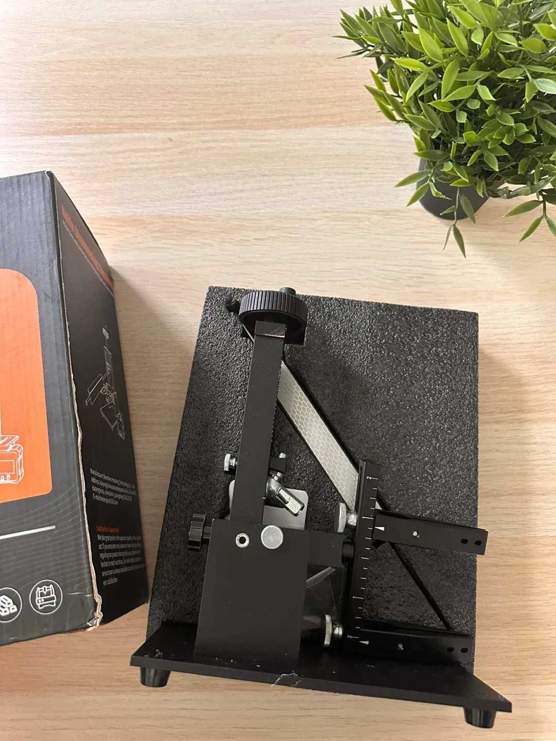 Knife Sharpener - Manual Sharpening System image indicator(3)