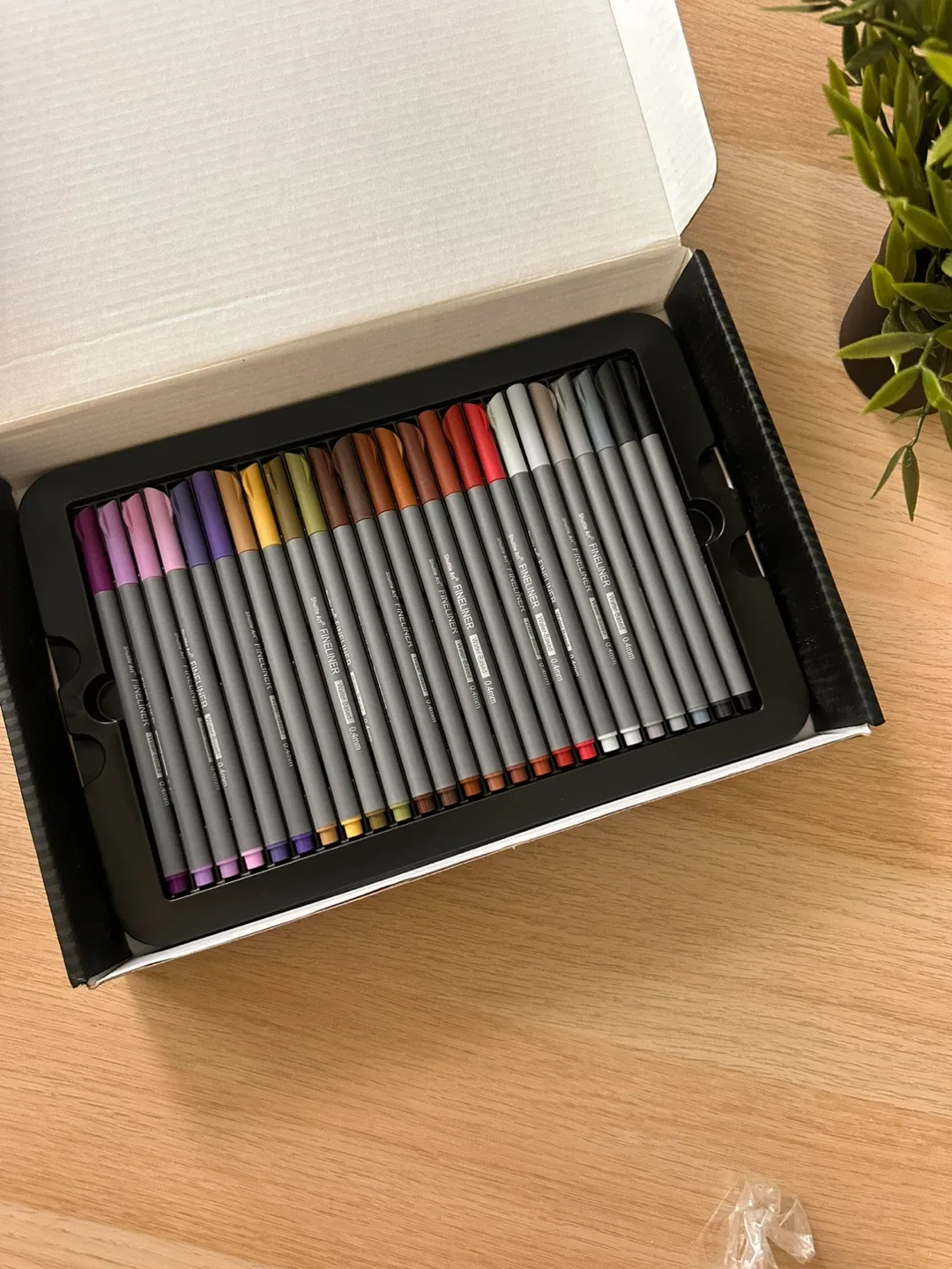Shuttle Art Fineliner Color Pens - 100 Colors image indicator(6)