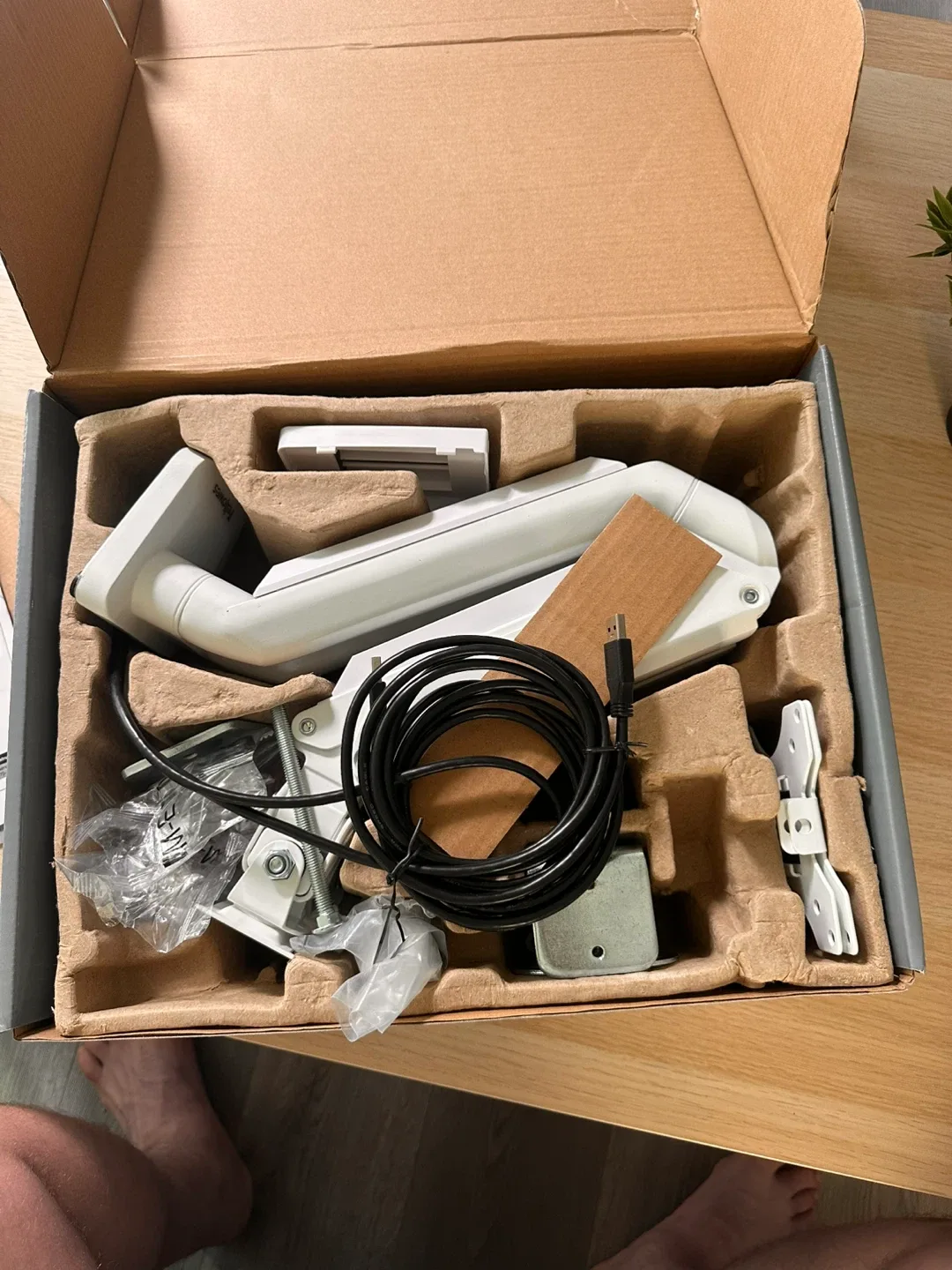 Fellowes Platinum Series Dual Monitor Arm image indicator(2)