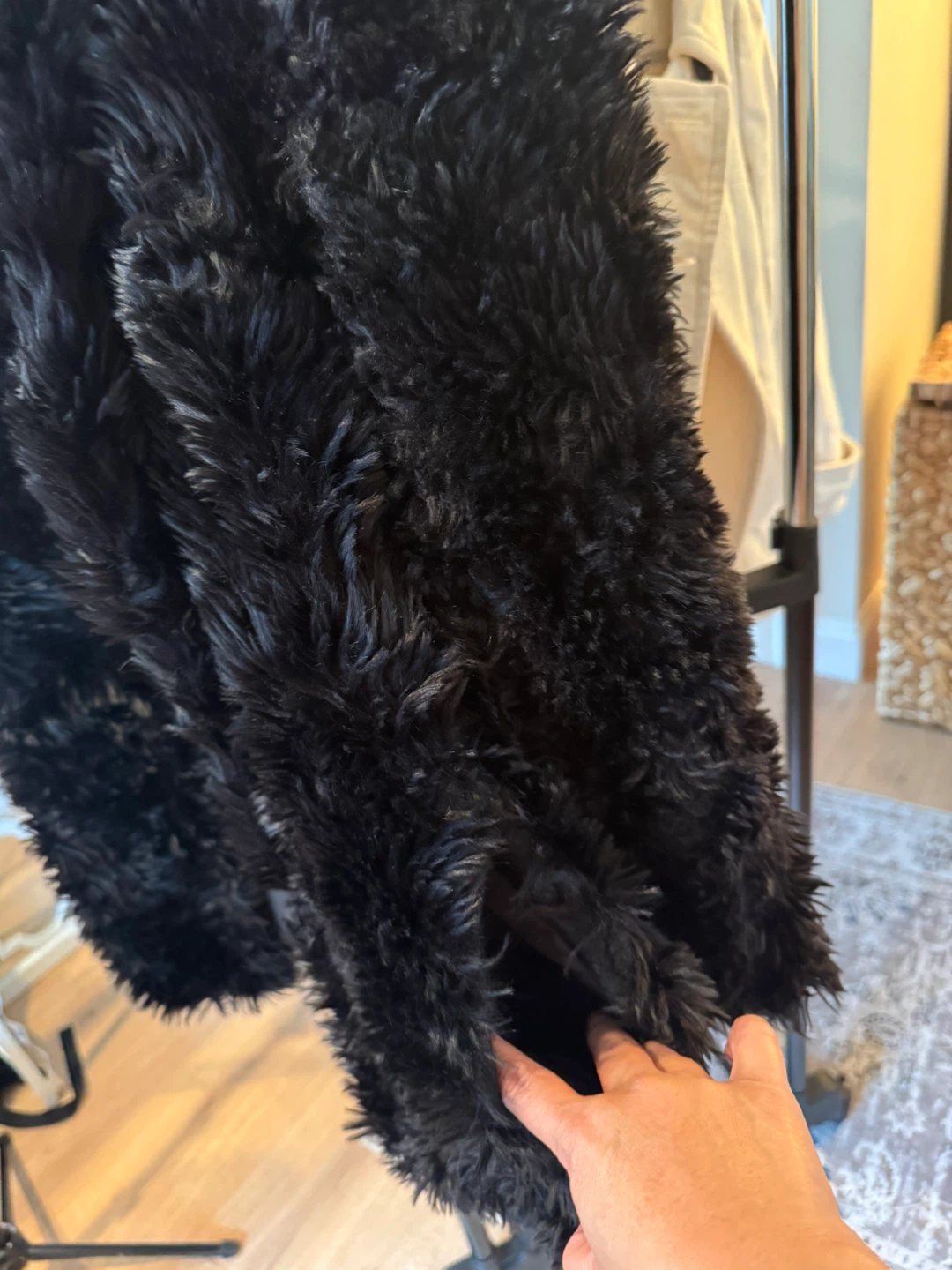 H&M Divided Faux Fur Jacket - XS - photo 3