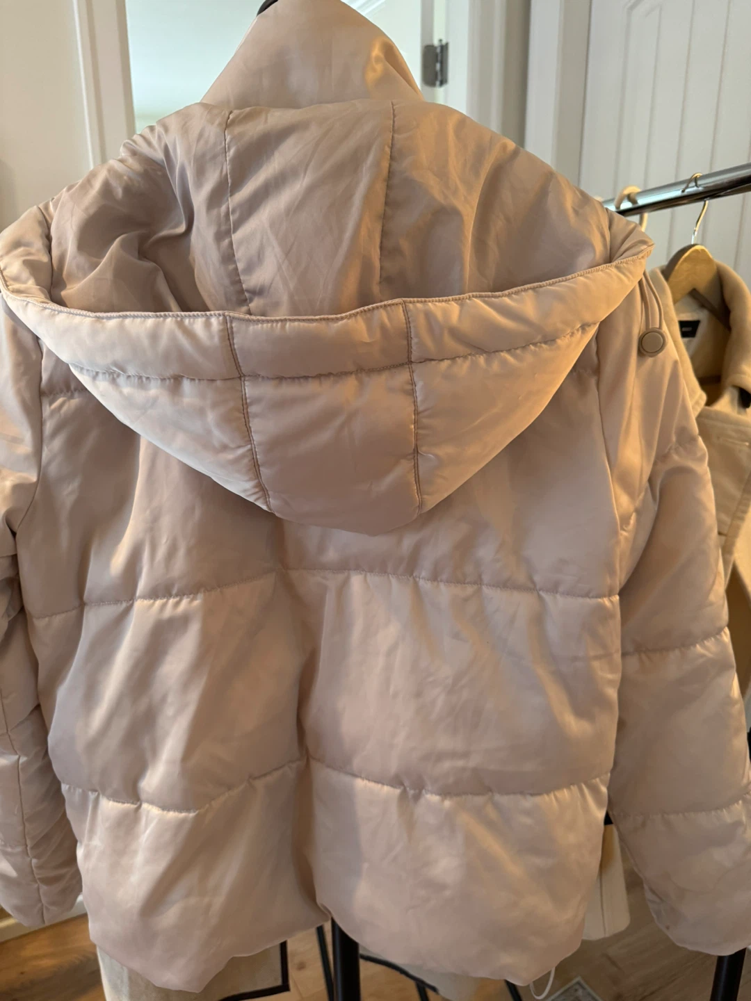 Garage Puffer Jacket - Size M - photo 5