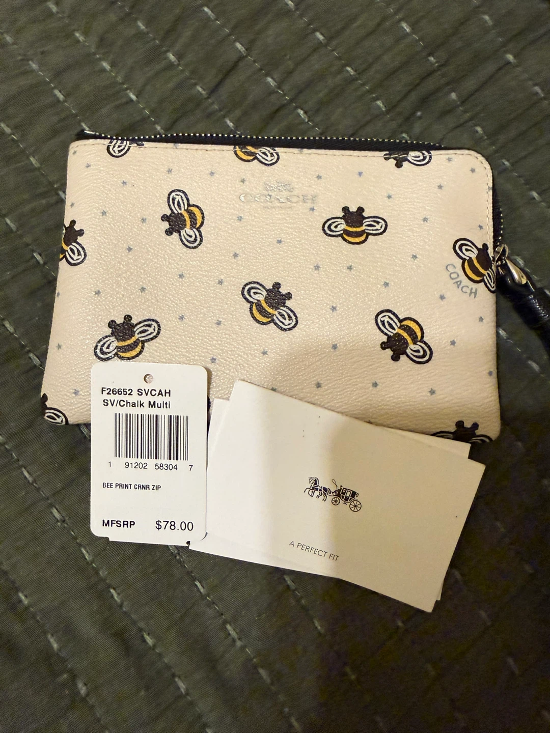 Coach Bee Print Corner Zip Wristlet - New