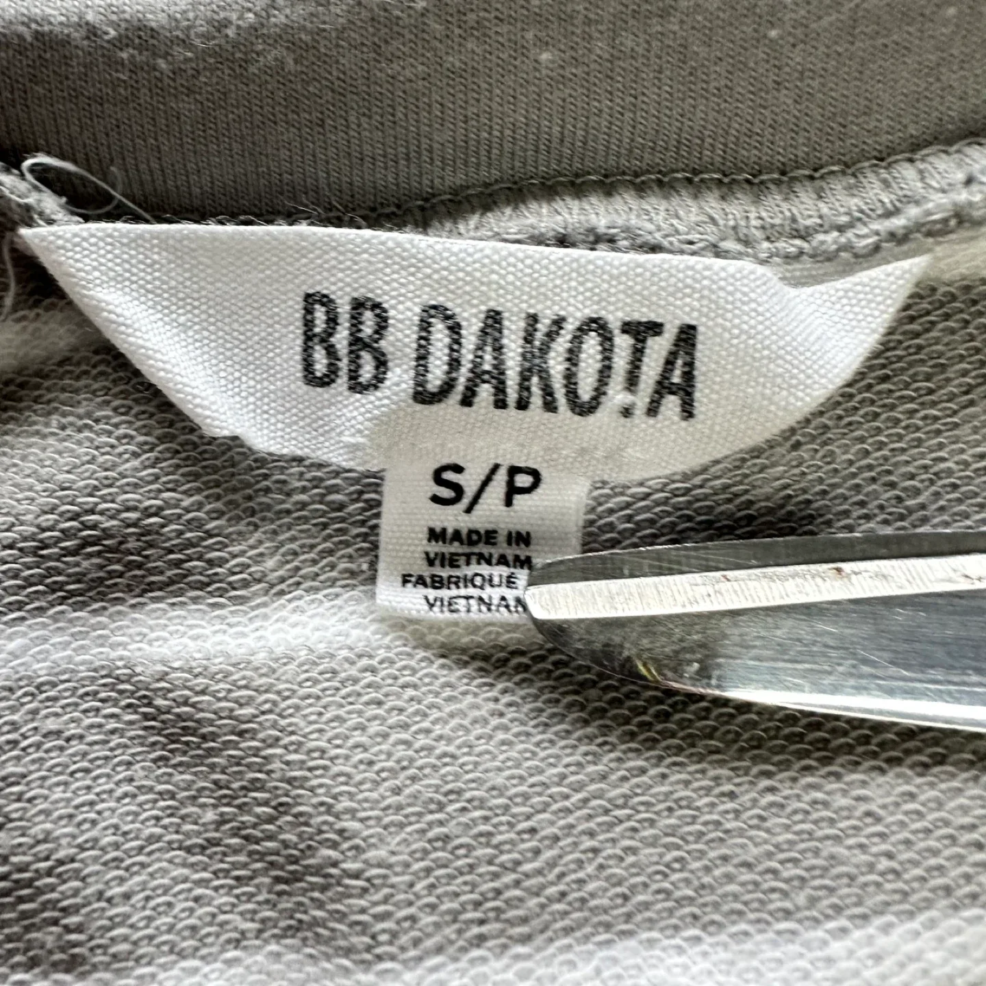 Mixed Clothing Lot - PINK, Marvel, Express, Woolrich - Size S image indicator(4)