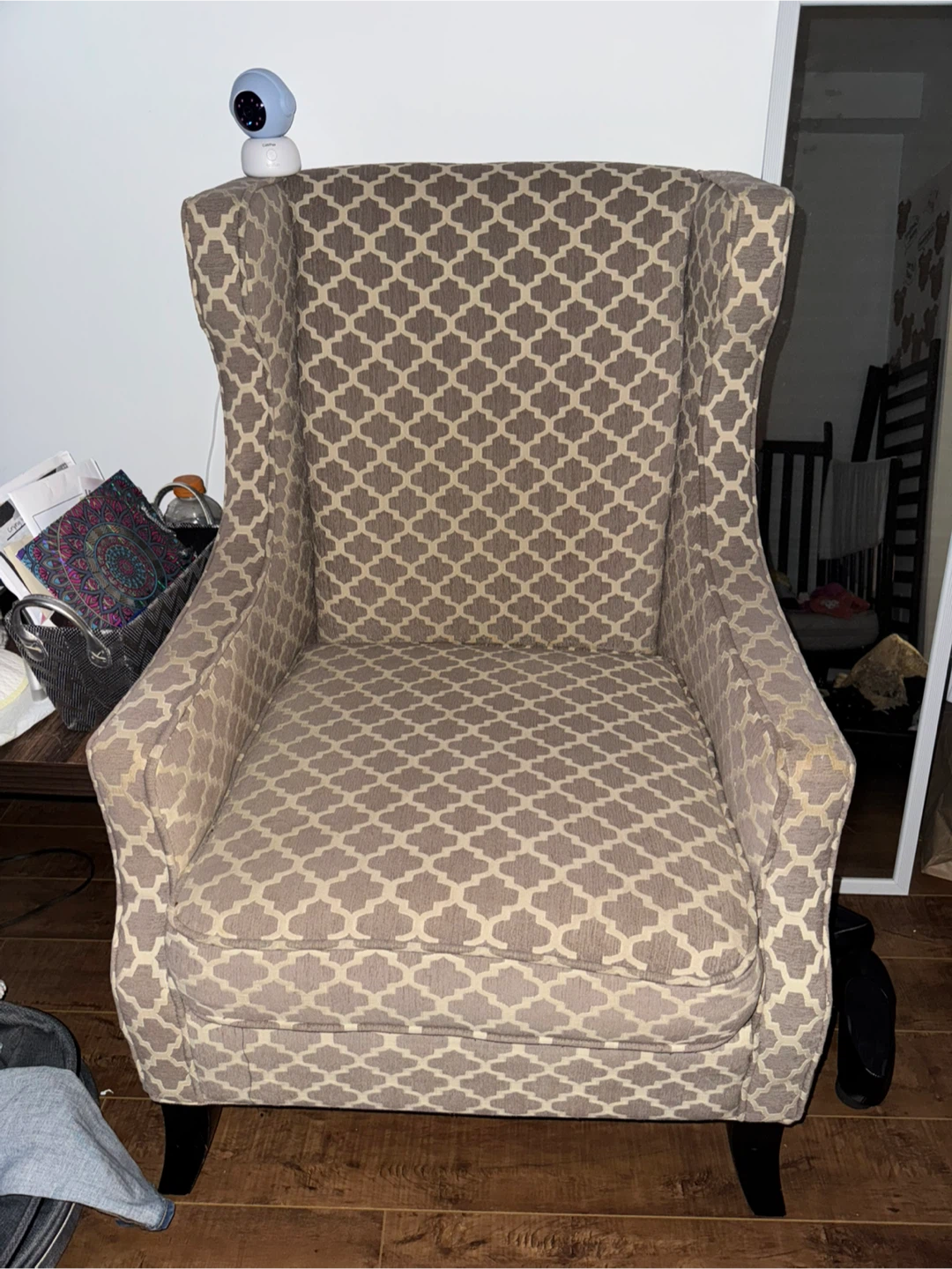 Comfortable Armchair – Great Condition! - photo 2
