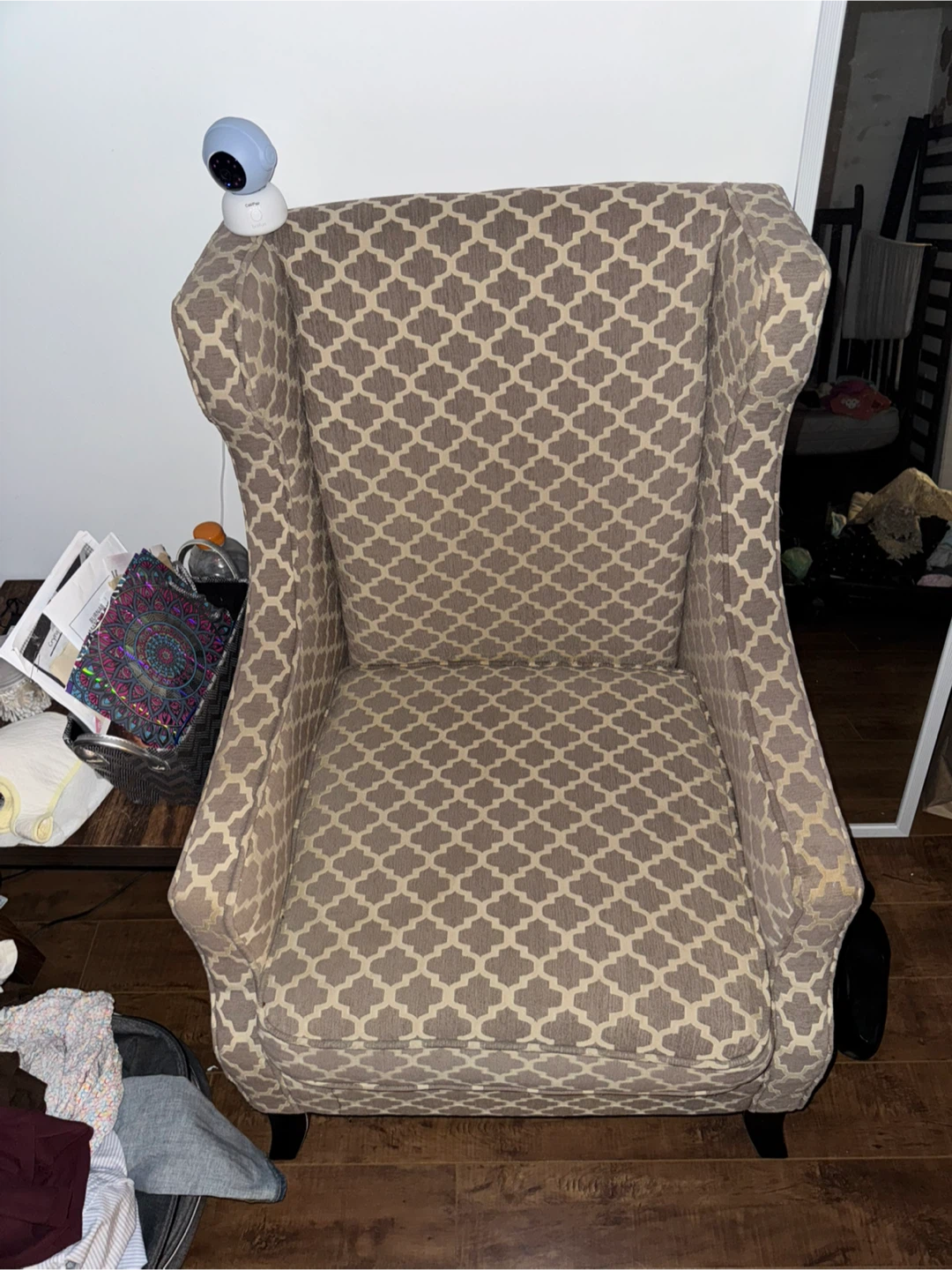 Comfortable Armchair – Great Condition!