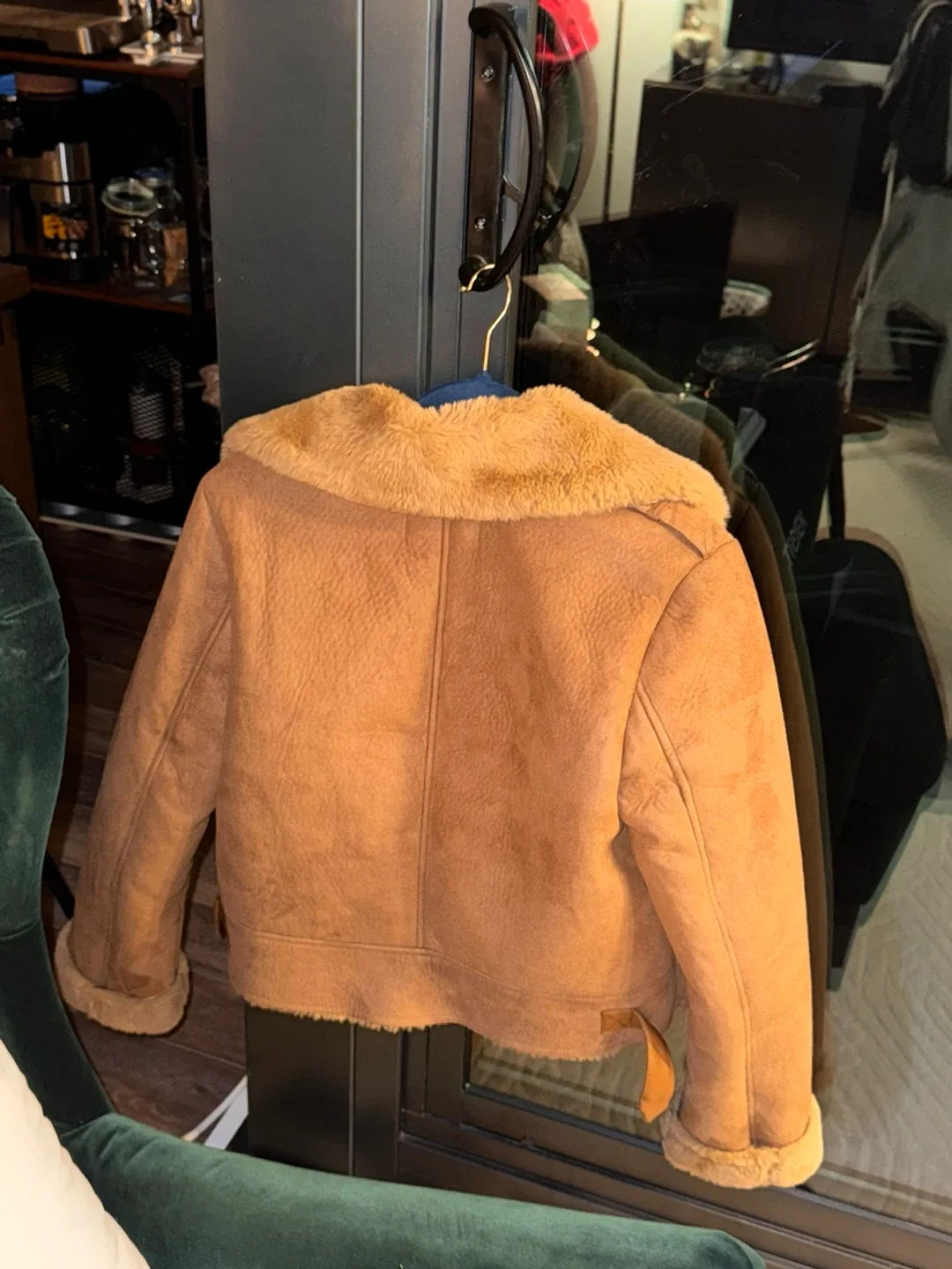 Stradivarius Faux Fur Jacket - Size S image indicator(4)