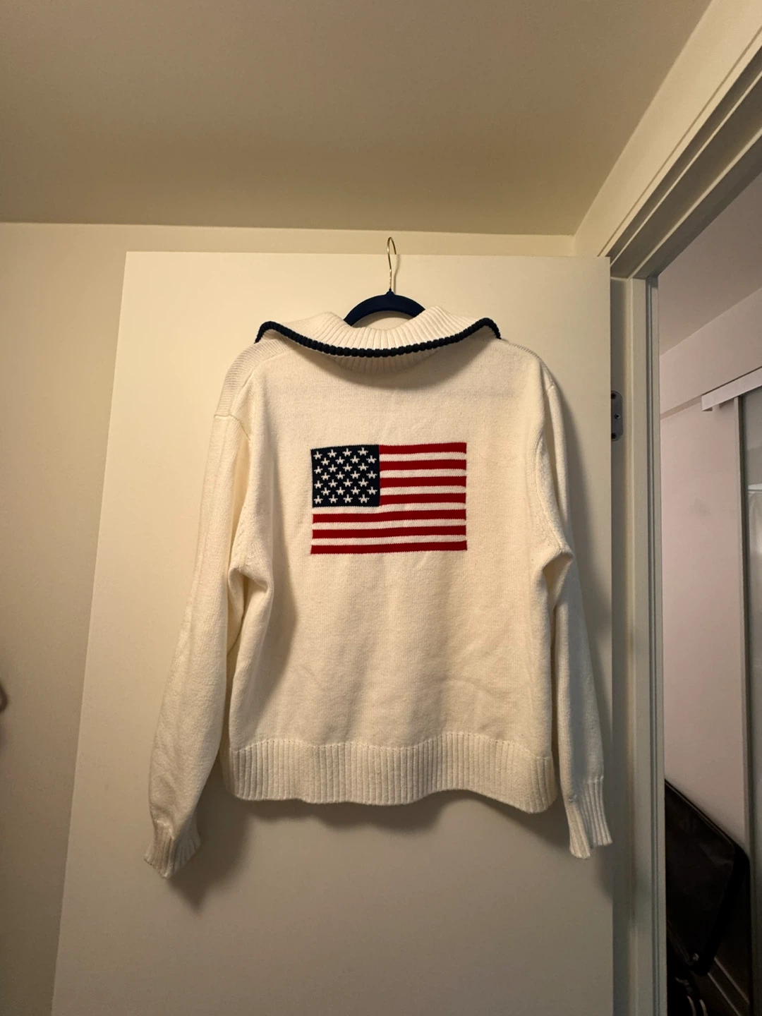 Hollister Cream USA Quarter Zip Sweater - Medium - photo 3