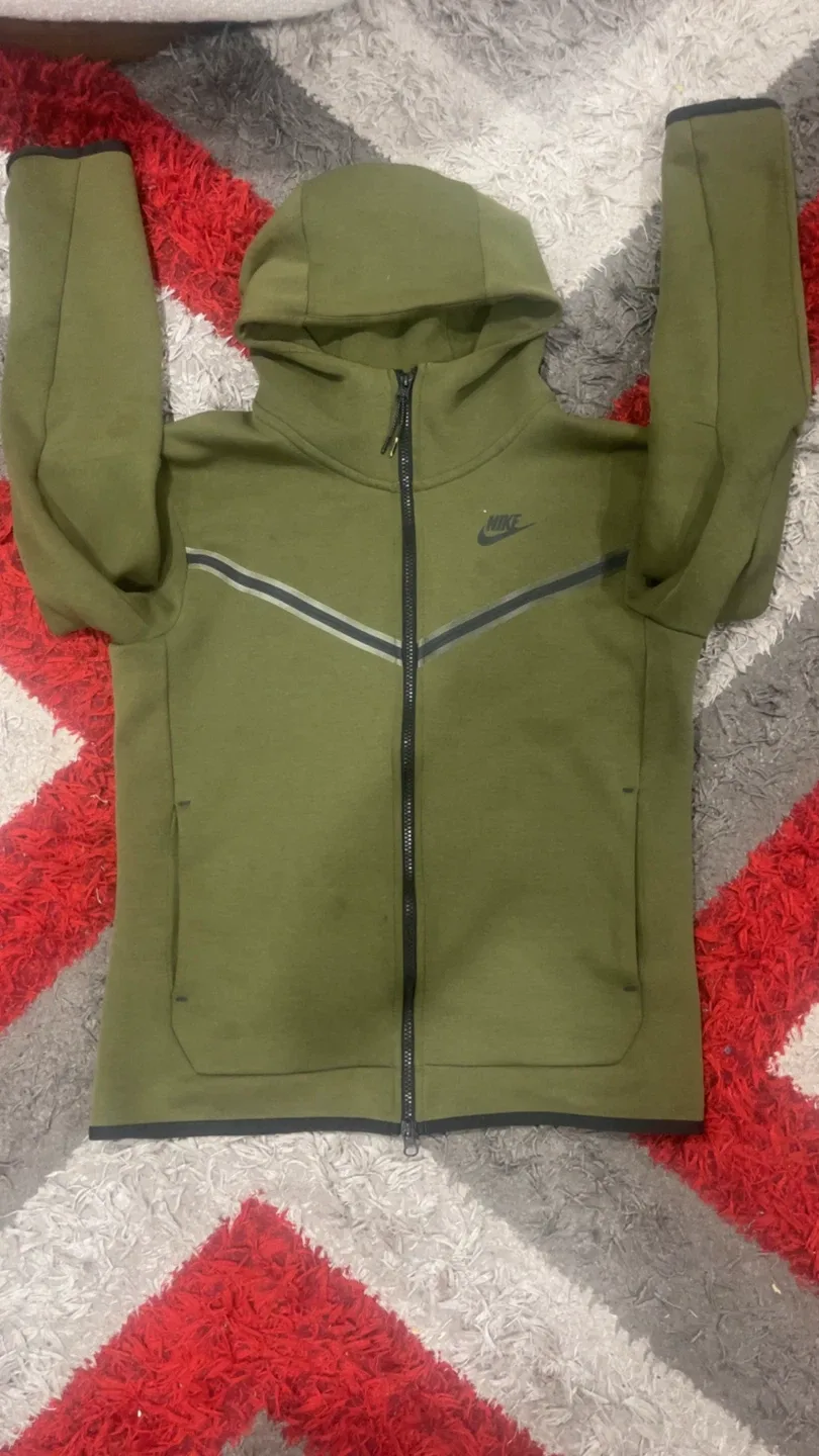 Nike Tech Fleece Hoodie - Olive image indicator(4)