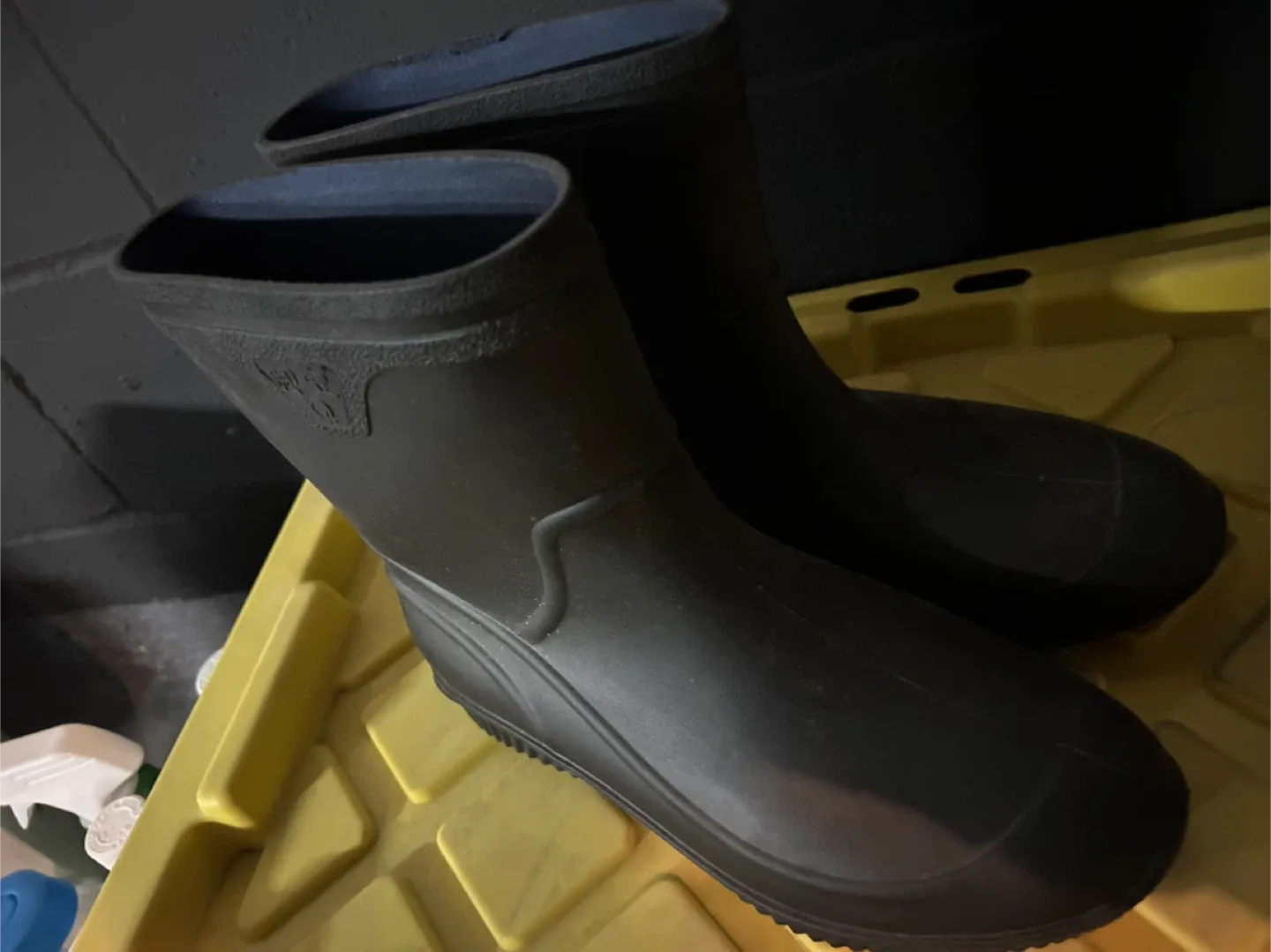 Size 44 Rain Boots thumbnail