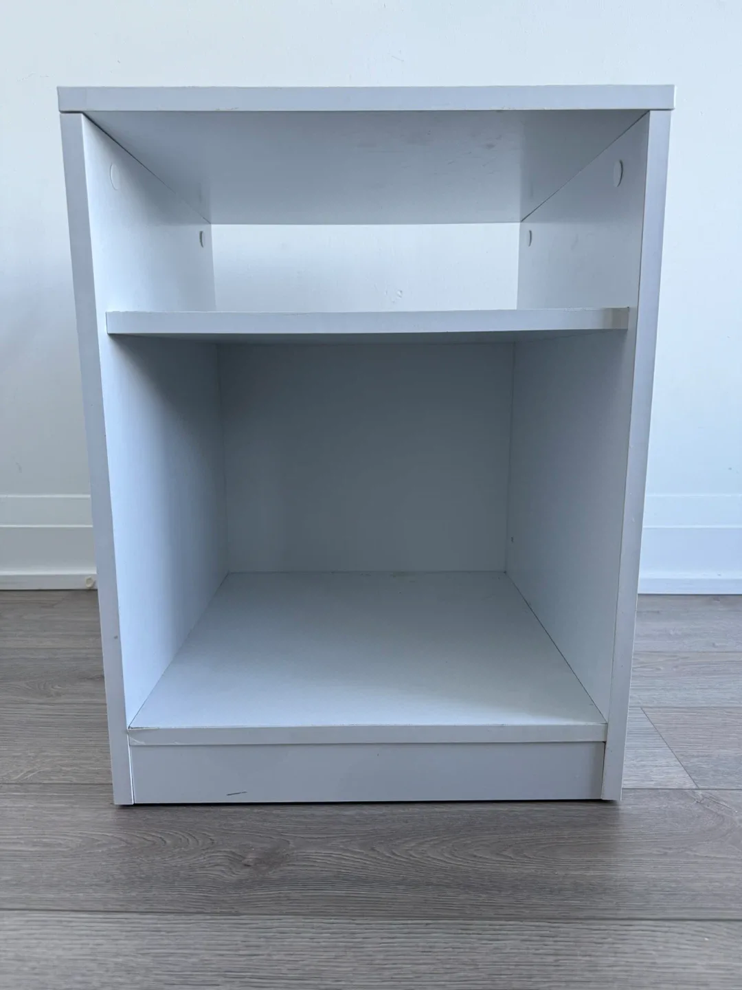 White Shelf Unit
