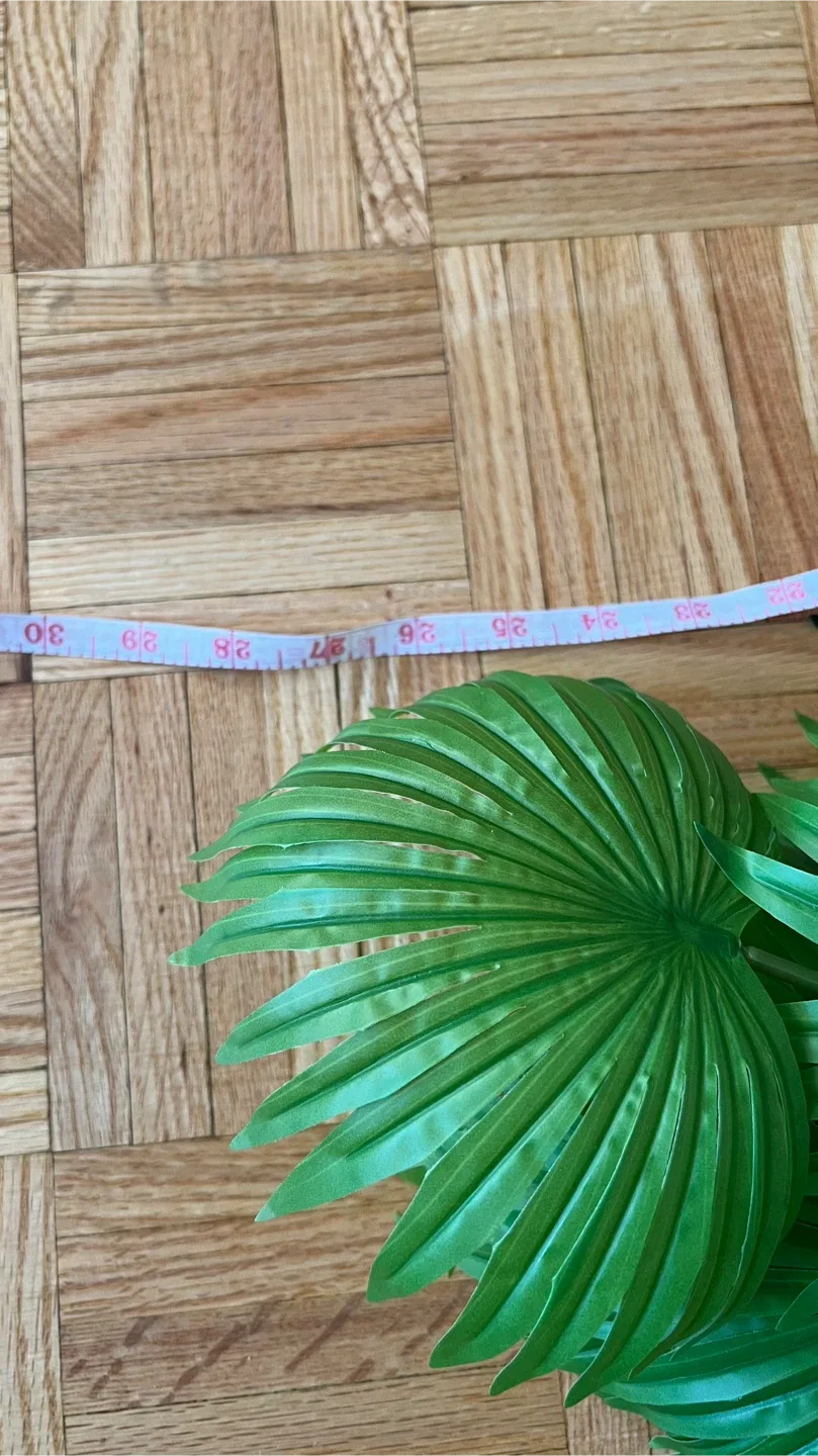 Artificial Green Palm Leaf Plant Bouquet thumbnail
