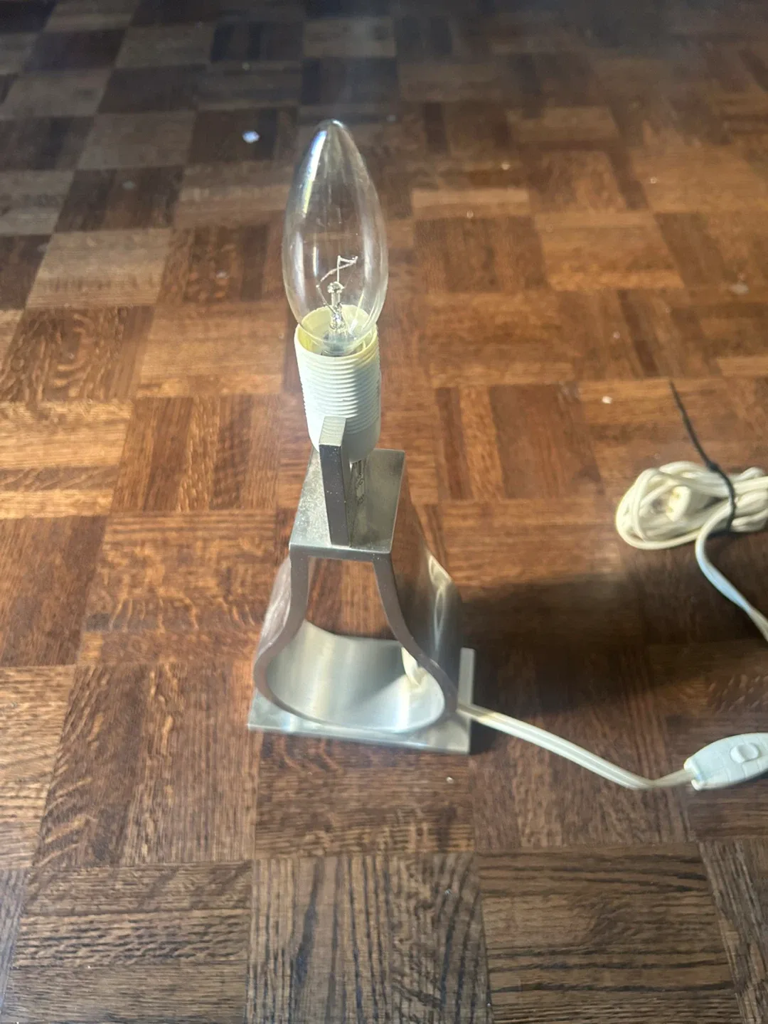 Silver Metal Desk Lamp thumbnail