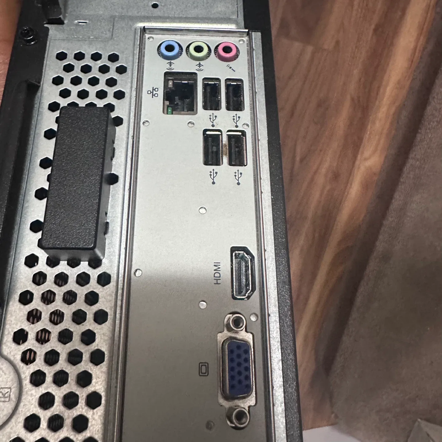 Acer Aspire XC-840 Desktop PC image indicator(3)