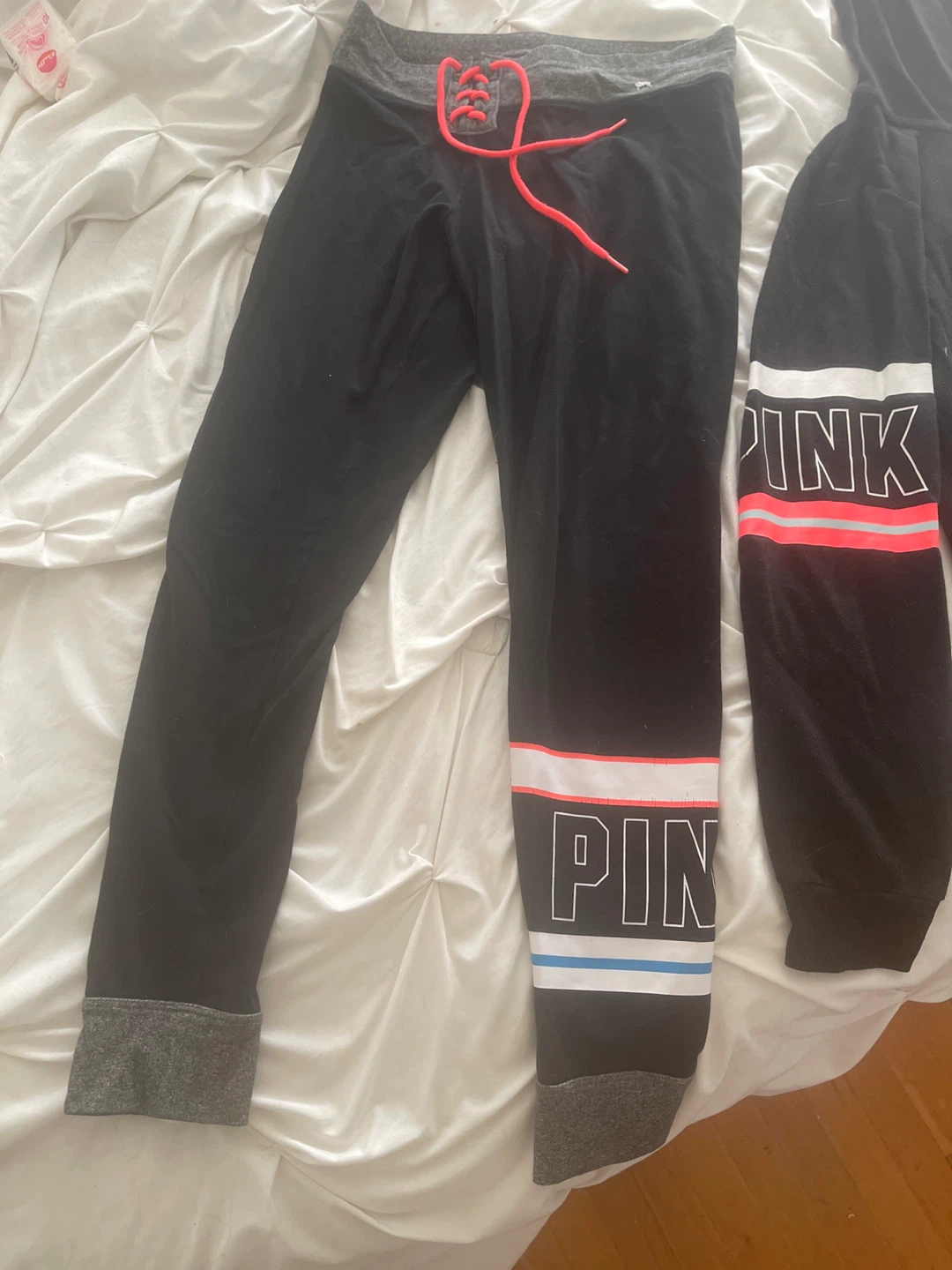 PINK Victoria's Secret Hoodie & Leggings Set - photo 2