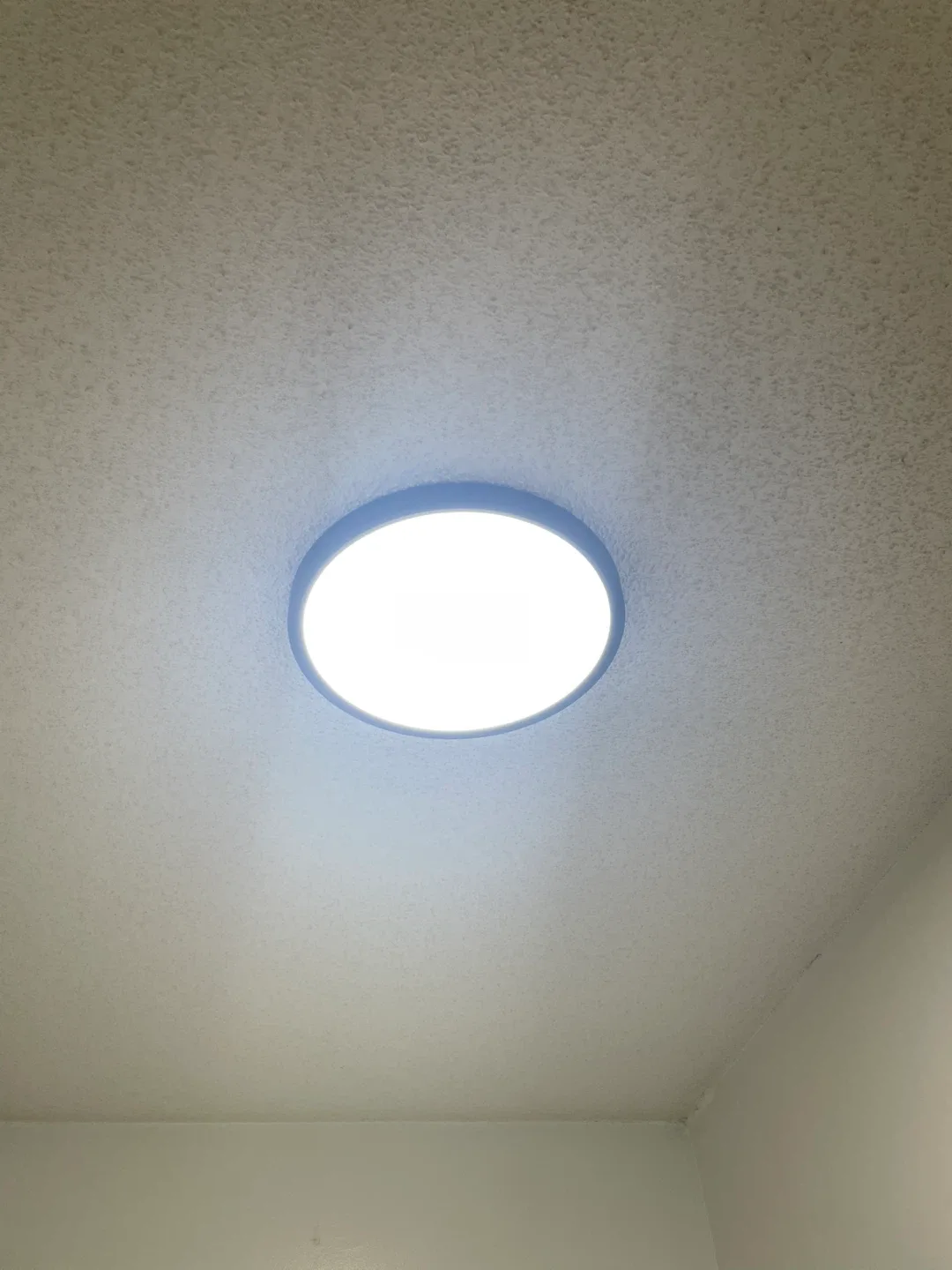 Ceiling Light LED image indicator(2)