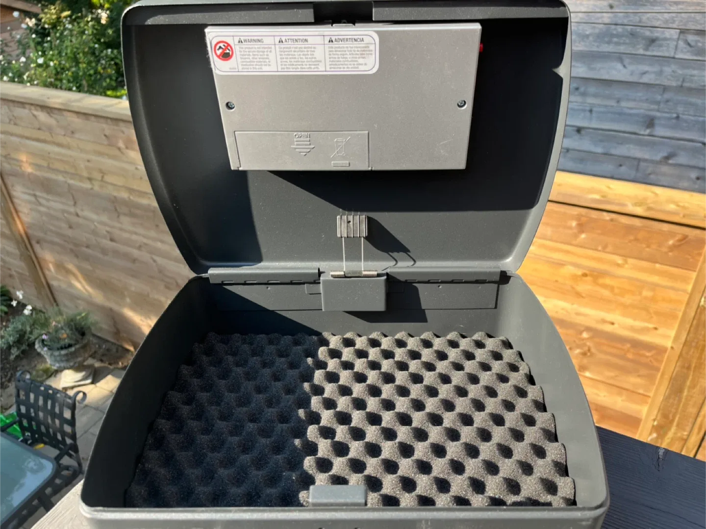 SentrySafe portable Lock Box image indicator(3)