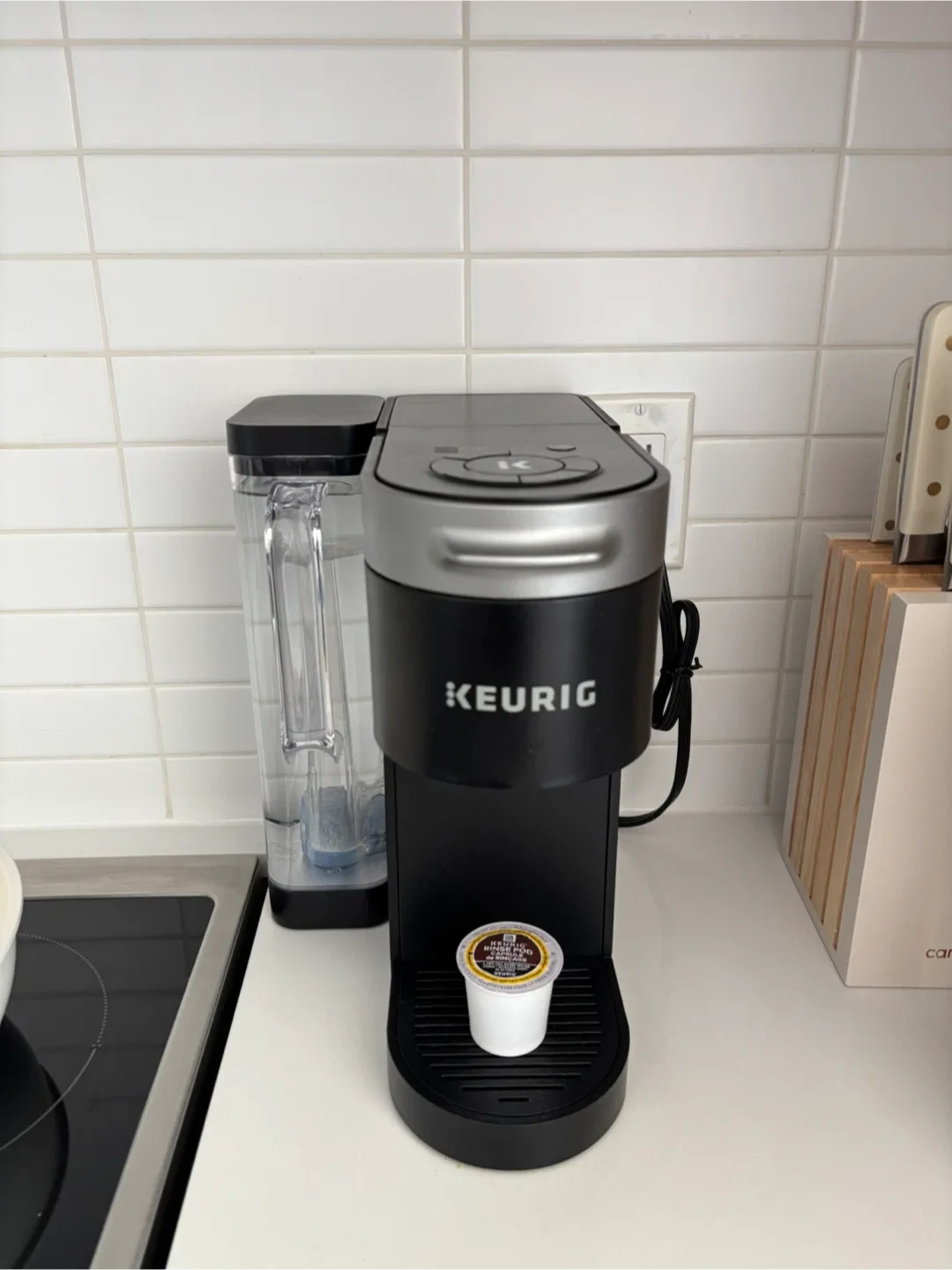 Keurig K-Express Pod Coffee Maker (Great Condition) & Rinse Pods thumbnail