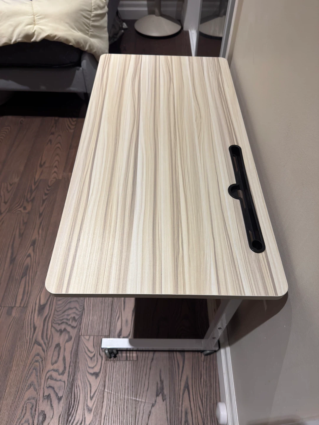 SDHYL Mobile Stand Up Desk Adjustable Laptop Desk with Wheels - photo 2