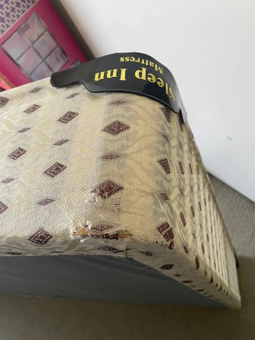 Sleep Inn Mattress Foundation image indicator(4)