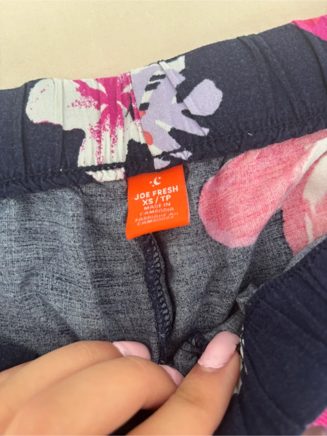 Joe fresh woman flower pjs image indicator(2)