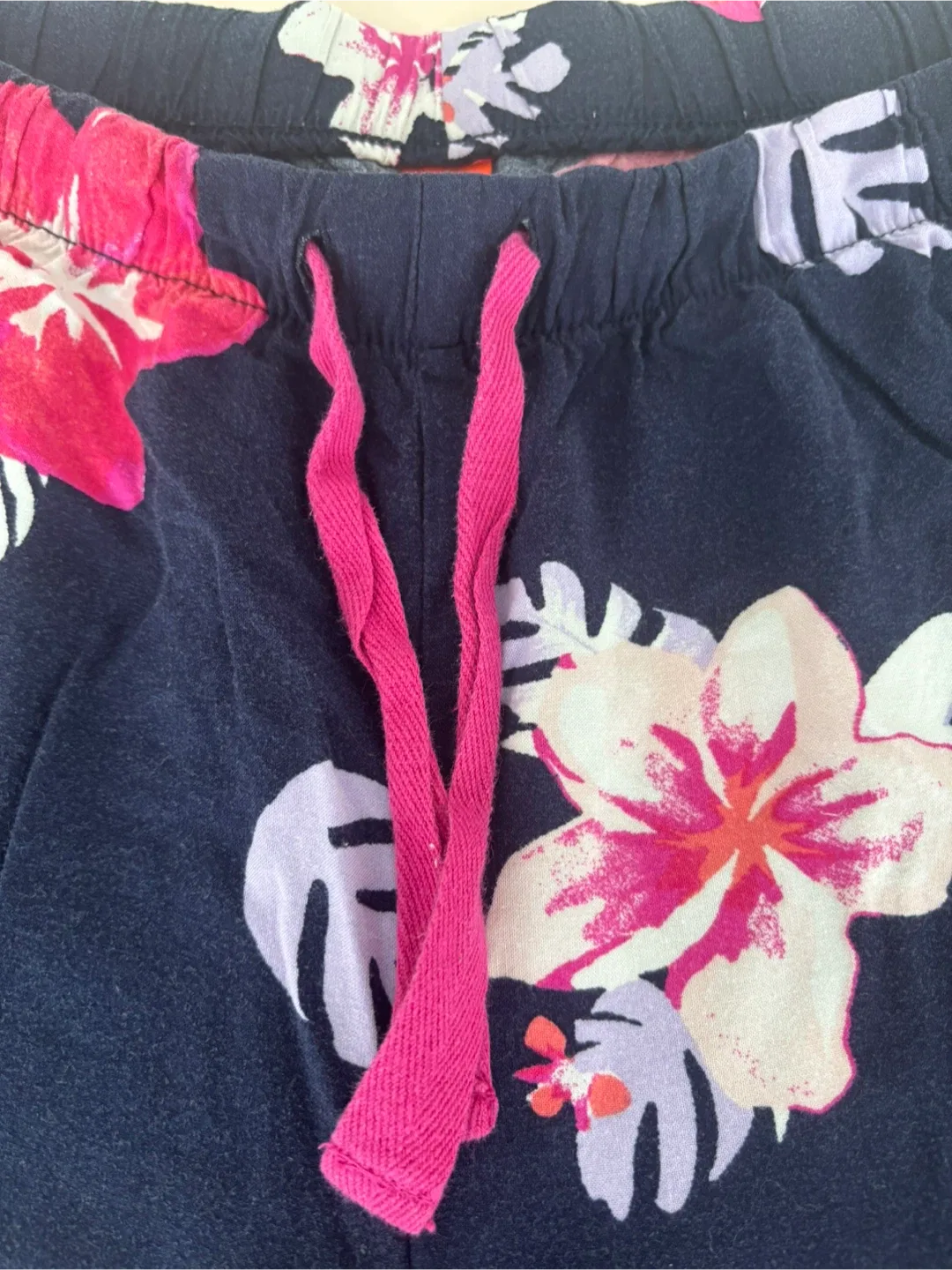 Joe fresh woman flower pjs image indicator(6)