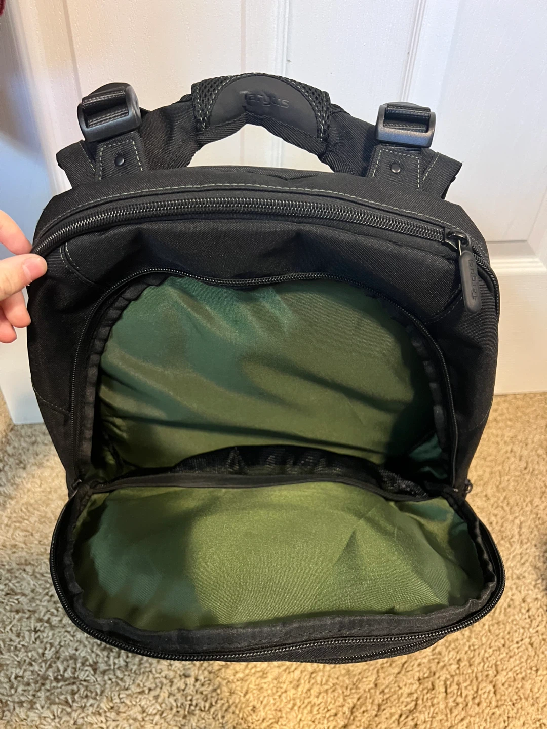 NEW Targus work/school backpack - photo 4